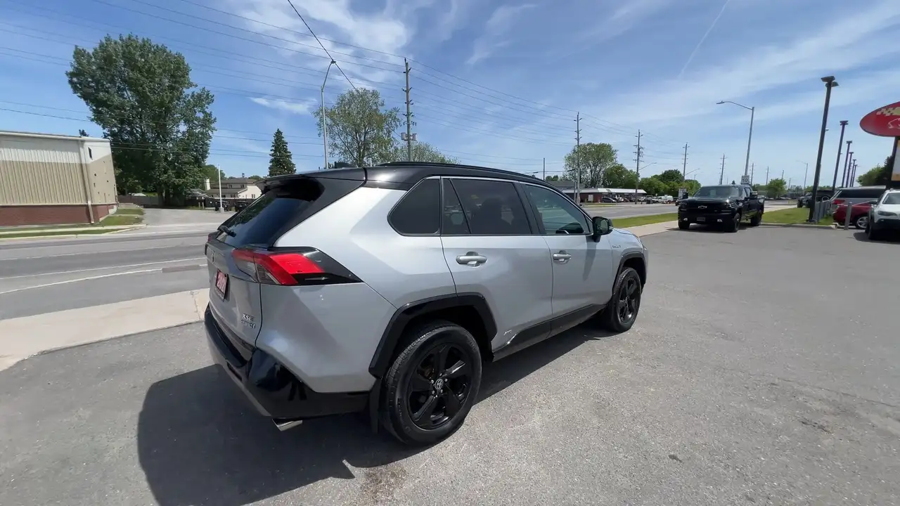Toyota RAV 4 снимка Toyota RAV 4