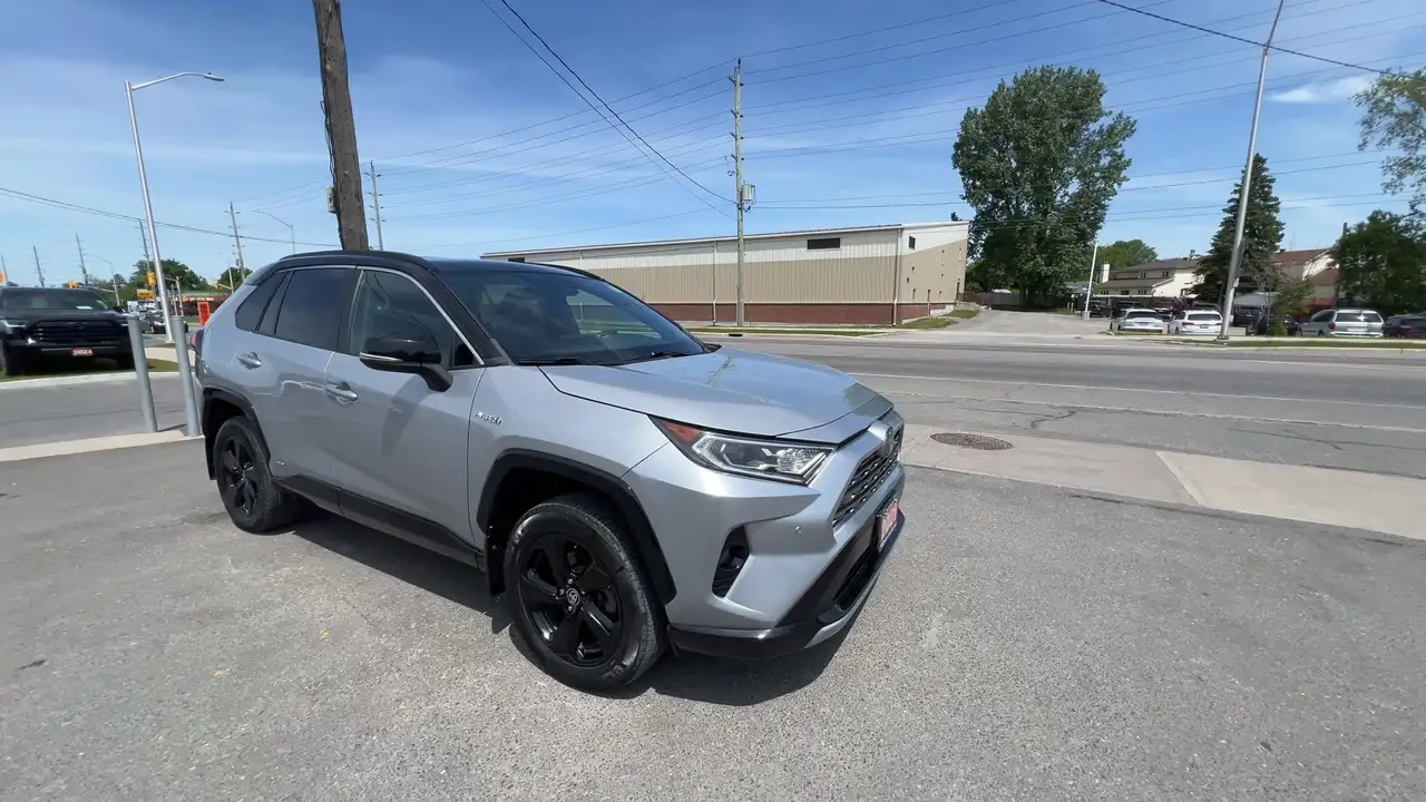 Toyota RAV 4 снимка Toyota RAV 4