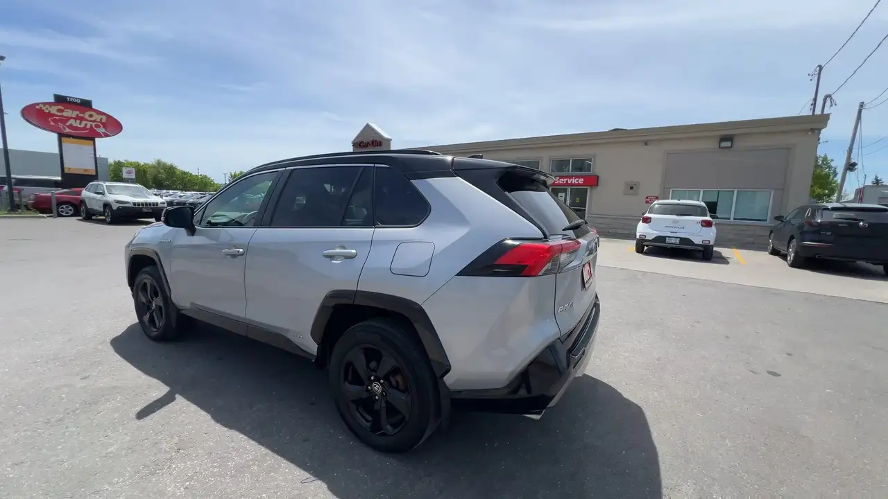 Toyota RAV 4 снимка Toyota RAV 4