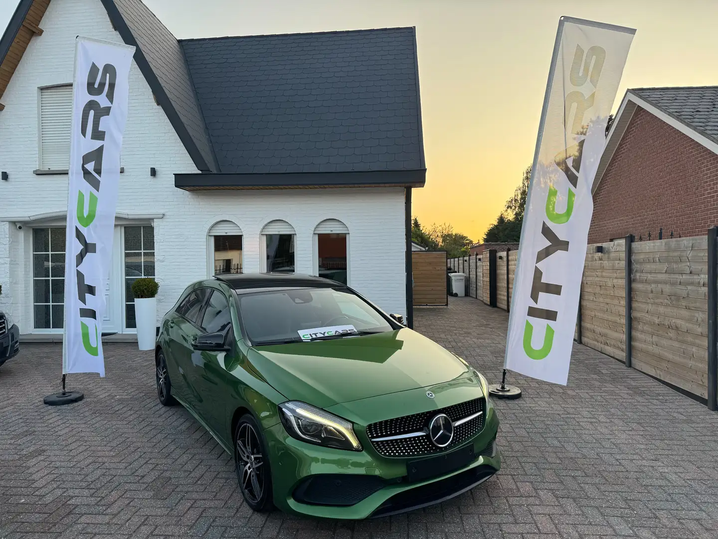 Mercedes-Benz A 250 7G-AUTOM.-FULL:AMG-PACK/NIGHT-PACK/PANO R/HARMAN K Groen - 1