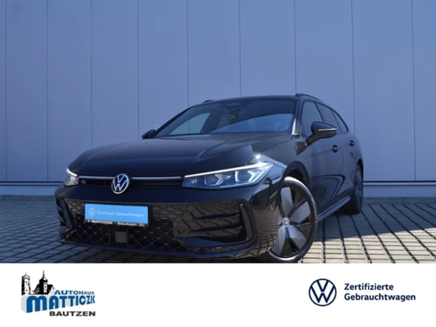 Volkswagen Passat Variant 2.0 TDI DSG R-Line VOLL/BLACK-STYLE/AHK/19-ZOLL+D Schwarz - 1