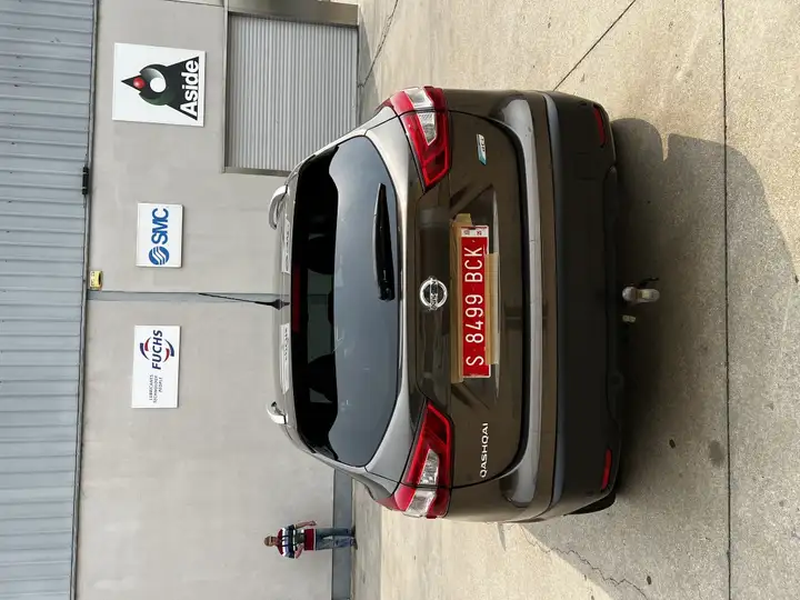 Nissan Qashqai 1.5 dCi Tekna 4x2 19'' 2014, foto 4