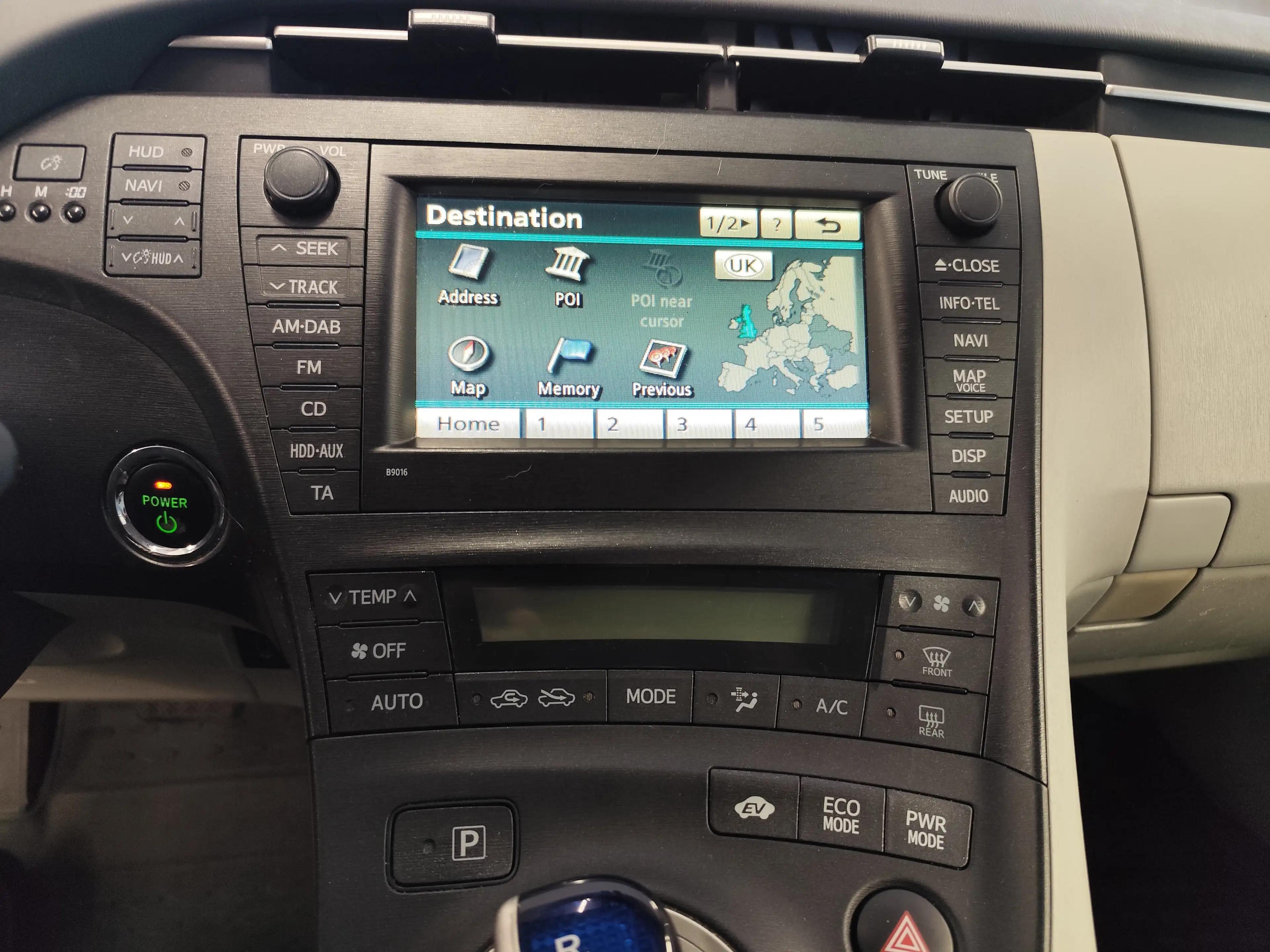 Toyota Prius (Hybrid) Executive Automatik Klima Navigation — photo 12