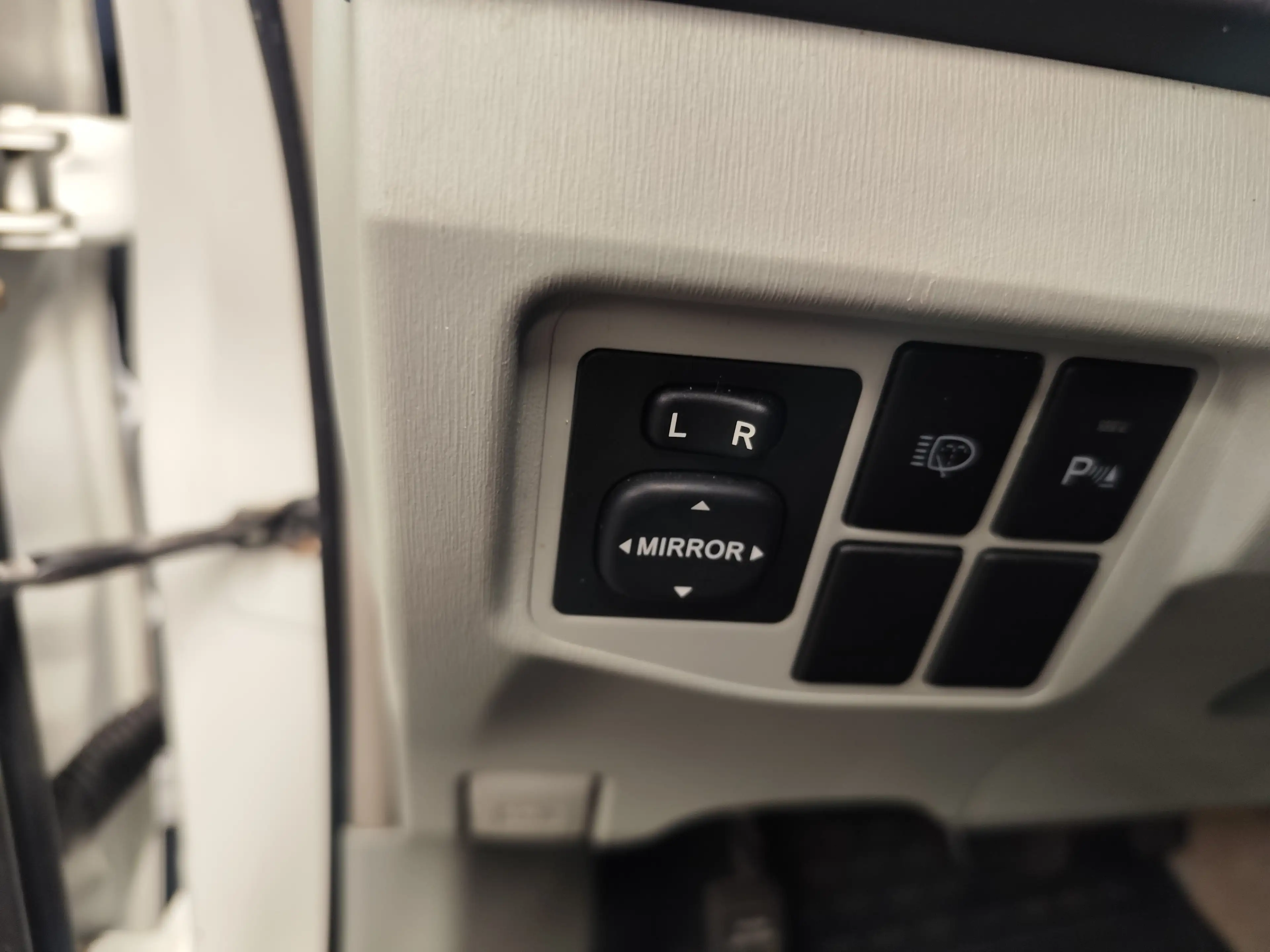 Toyota Prius (Hybrid) Executive Automatik Klima Navigation — photo 15