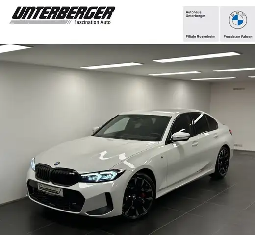 Bmw 330 i xDrive Limousine M Sportpaket HiFi DAB LED