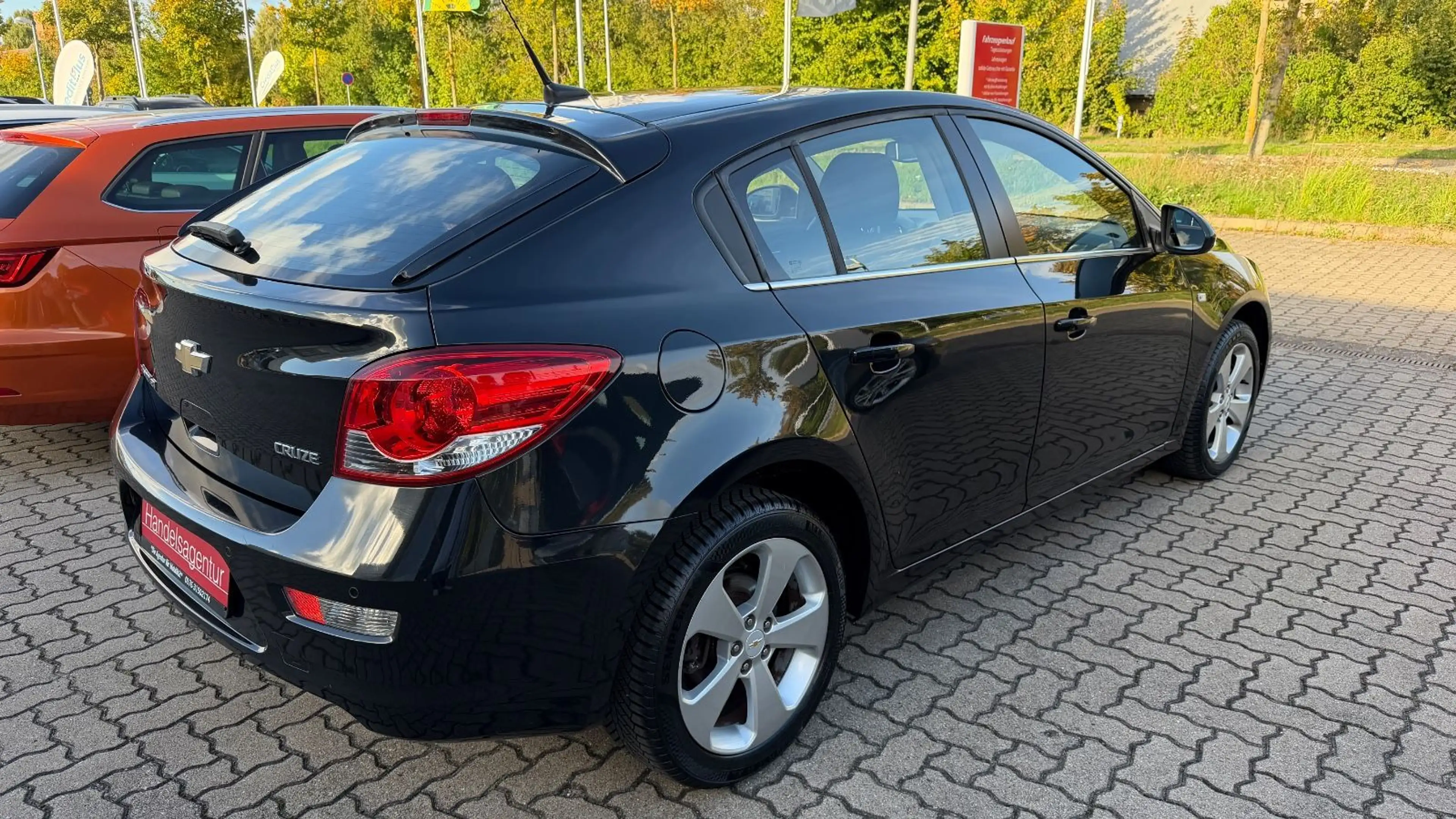 Chevrolet Cruze Hatchback LTZ 1.8 AT*Klima*RFW*GRA — photo 7