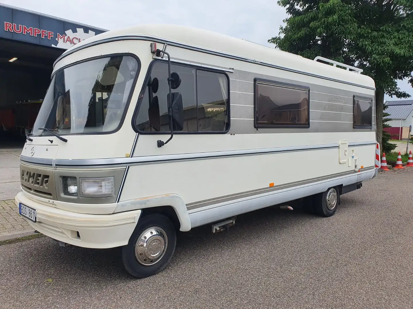 Mercedes-Benz Hymer S660 Белый - 2