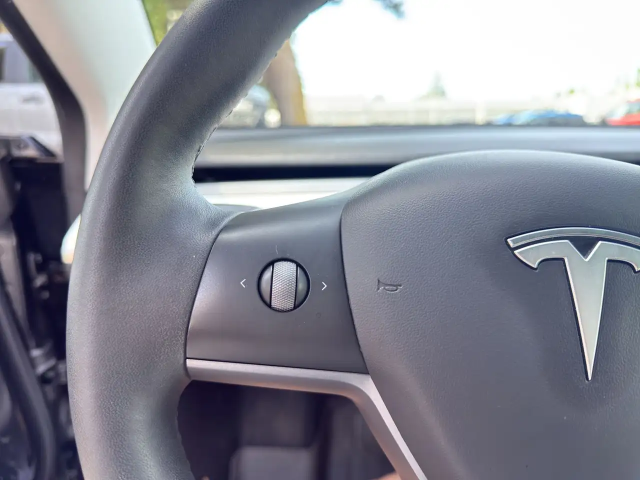 Tesla Model 3 fotografie Tesla Model 3