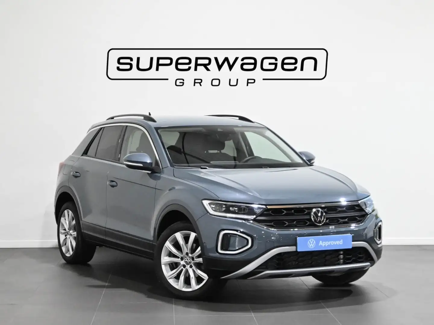 Volkswagen T-Roc 1.5 TSI Más DSG7 110KW Azul - 1