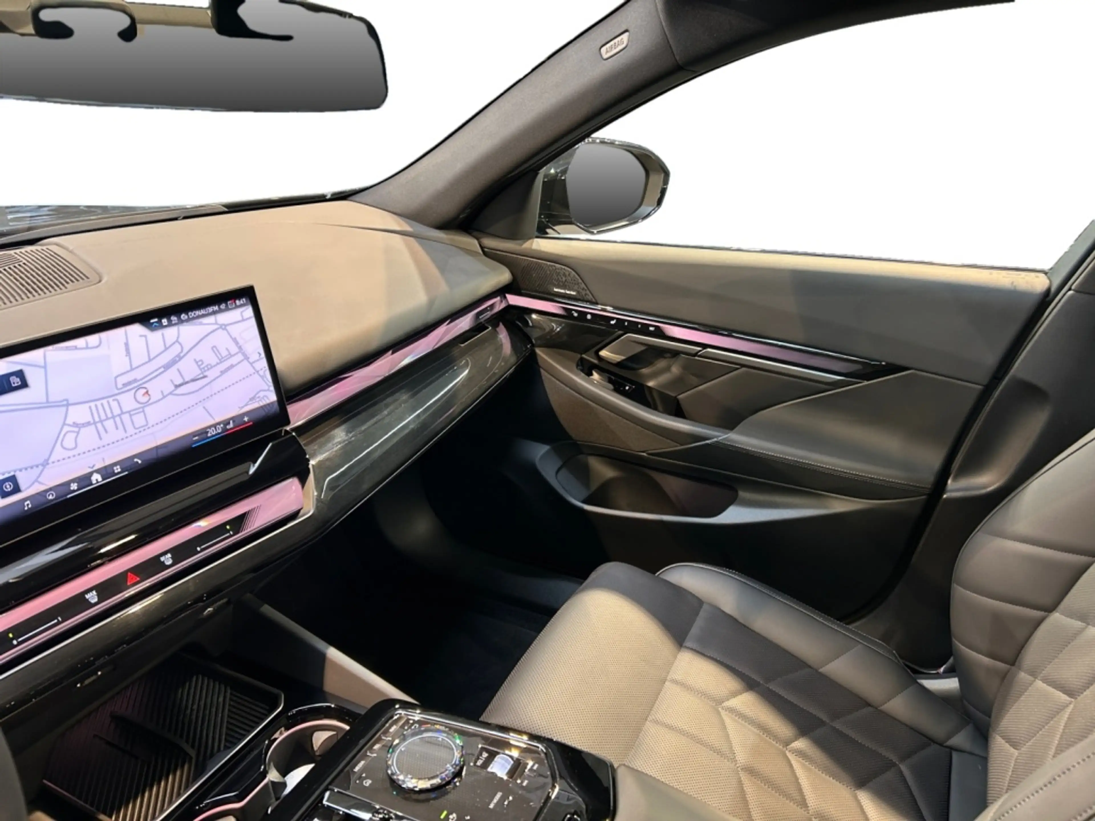 BMW 540 d xDrive M Sport  Fahrassist+AHK+HUD+Pano+360 — photo 11