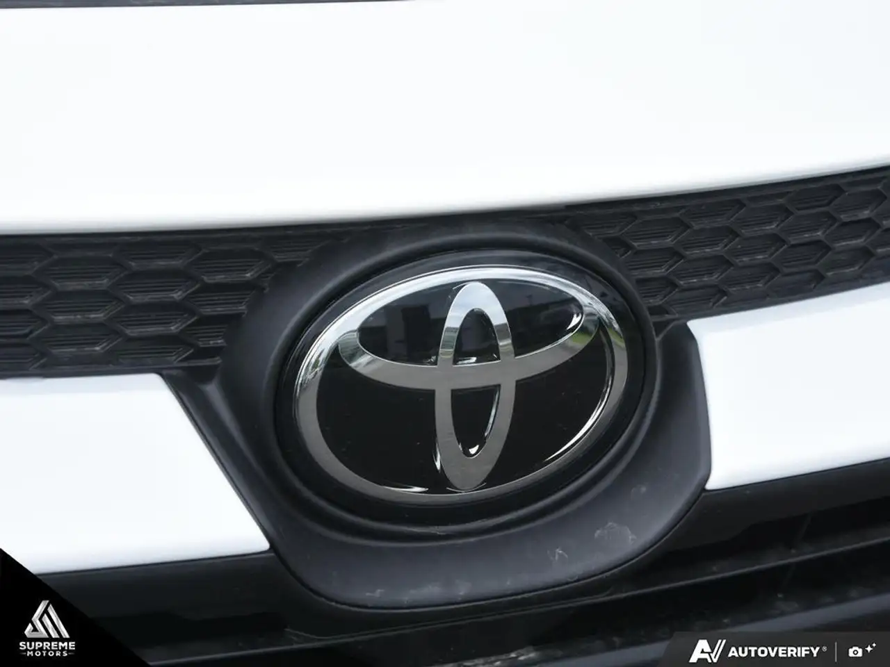 Toyota Corolla photo Toyota Corolla