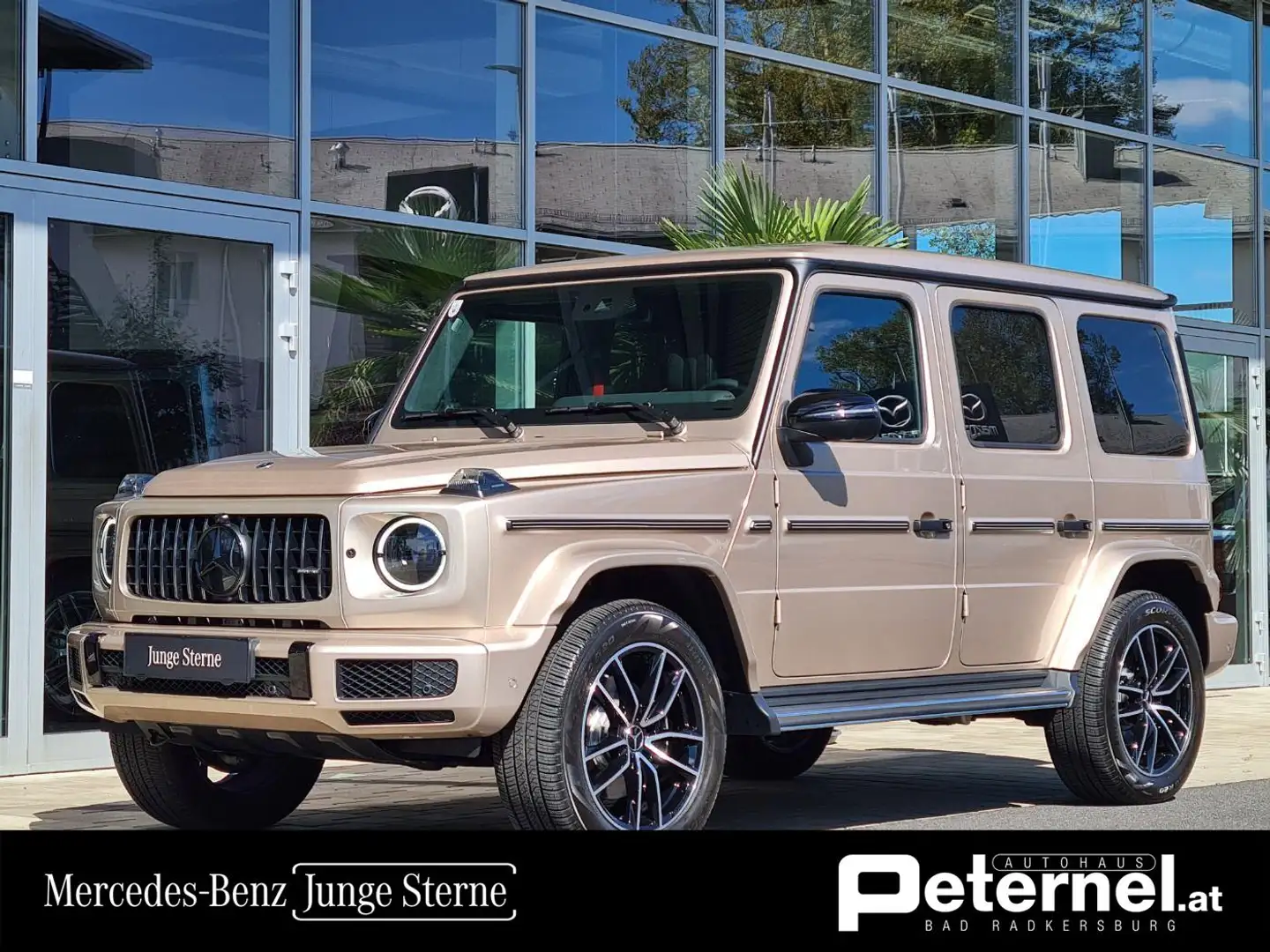 Mercedes-Benz G 400 d AMG Line Beige - 1