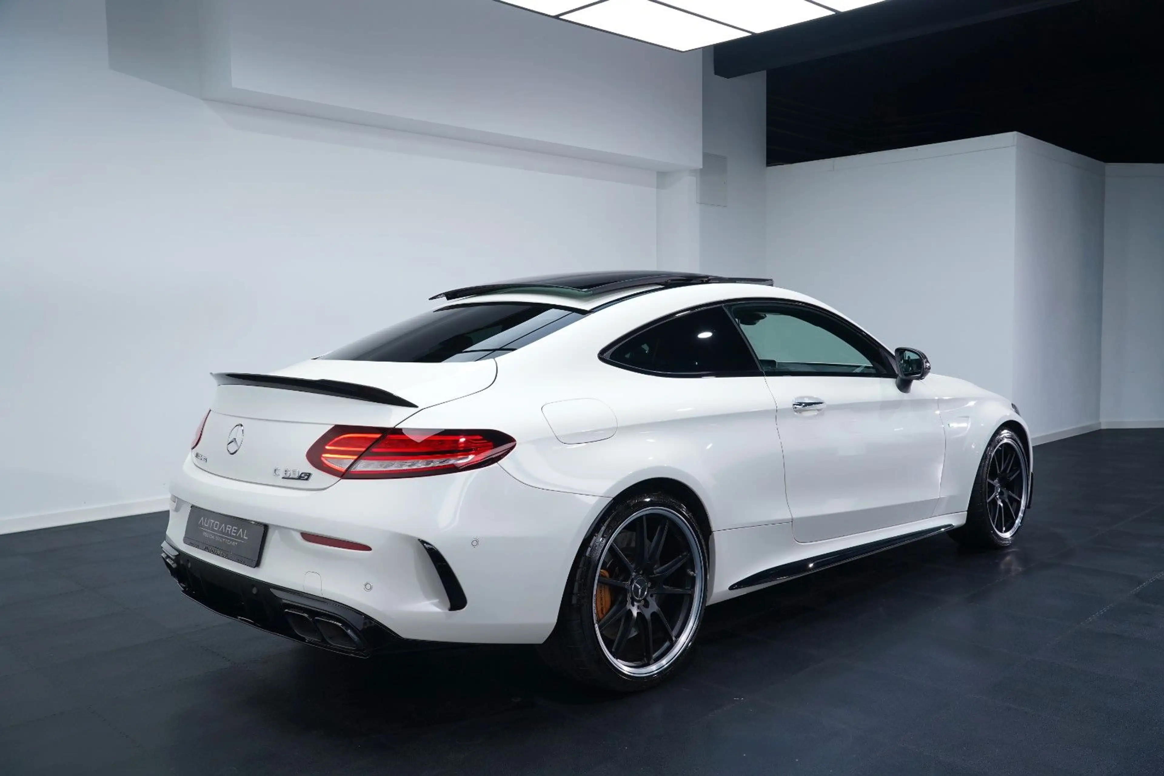 Mercedes-Benz C 63 AMG C 63 S AMG Coupé 9G/LED/DIG/PER-SITZE/AGA/CARBON — photo 3