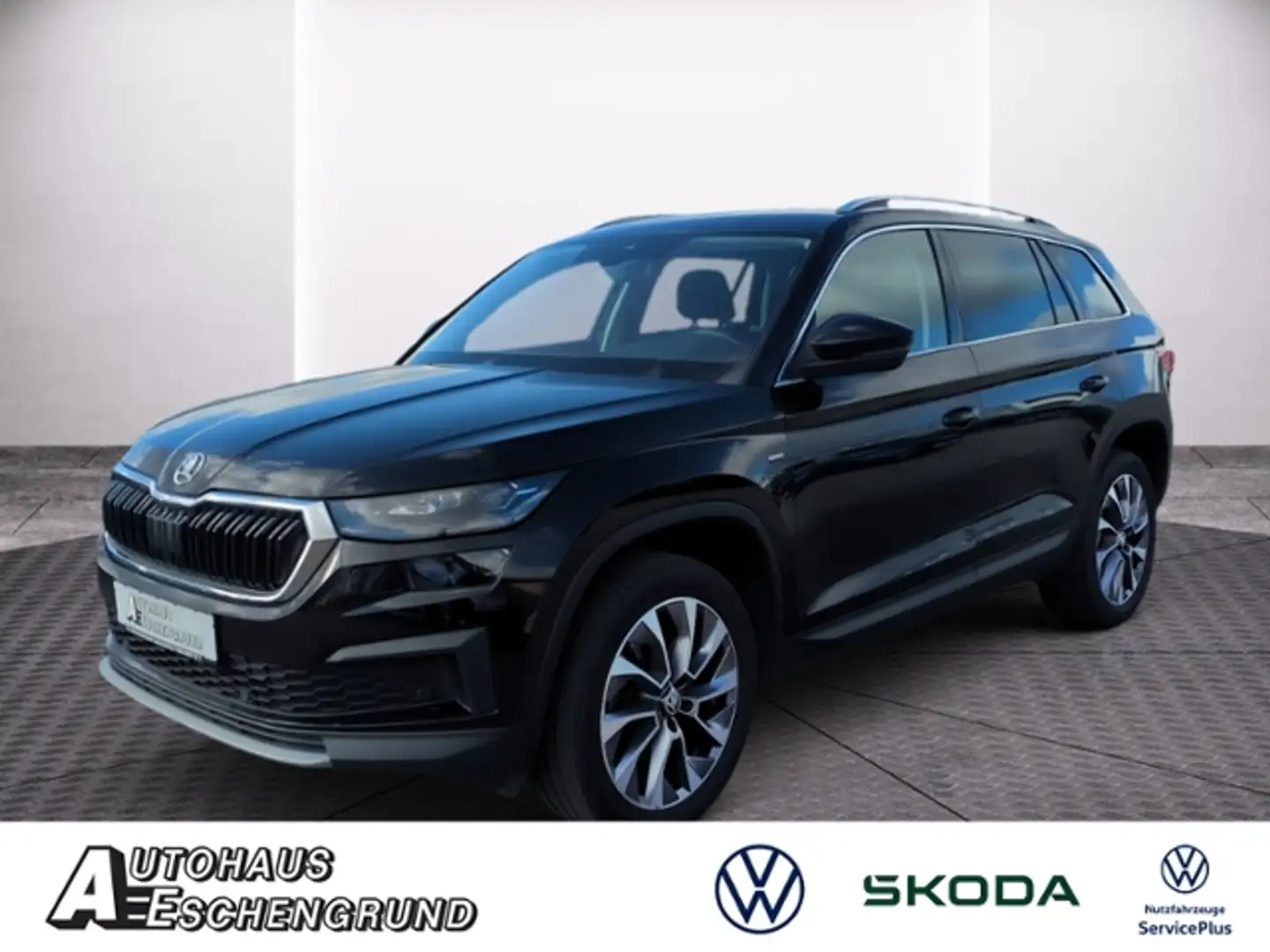 Skoda Kodiaq 2.0 TDI DSG 4x4 Clever AHK NAVI KAMERA FRONTSCHEI Schwarz - 1