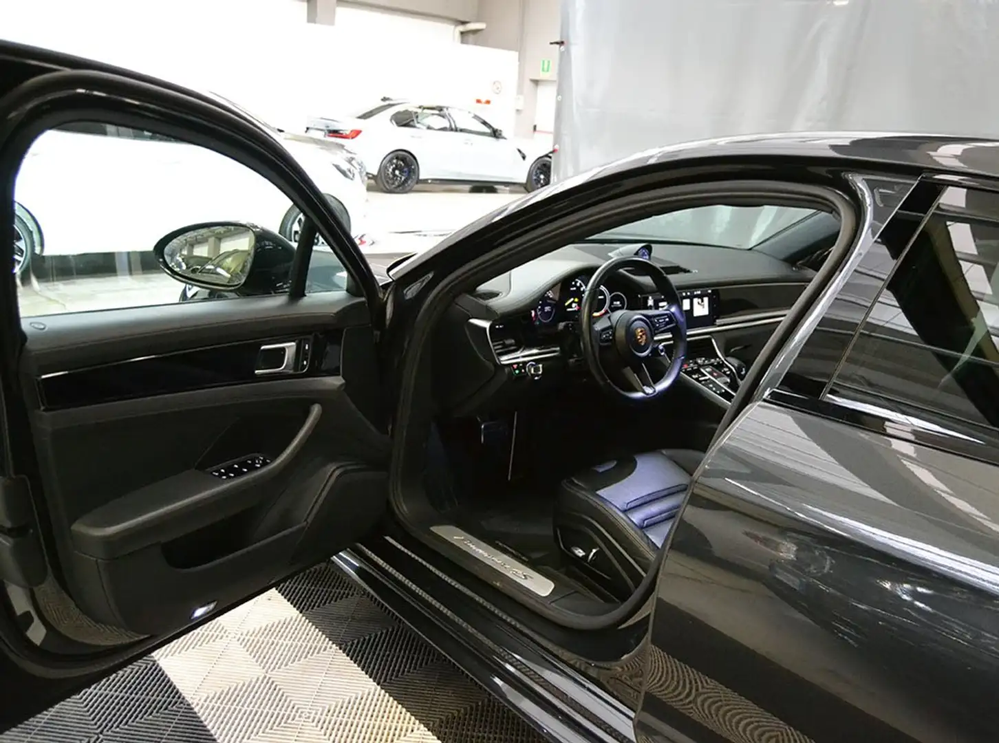Porsche Panamera 2.9 4S E-Hybrid Sport Turismo IVA *LEGGERE NOTE* Gris - 2