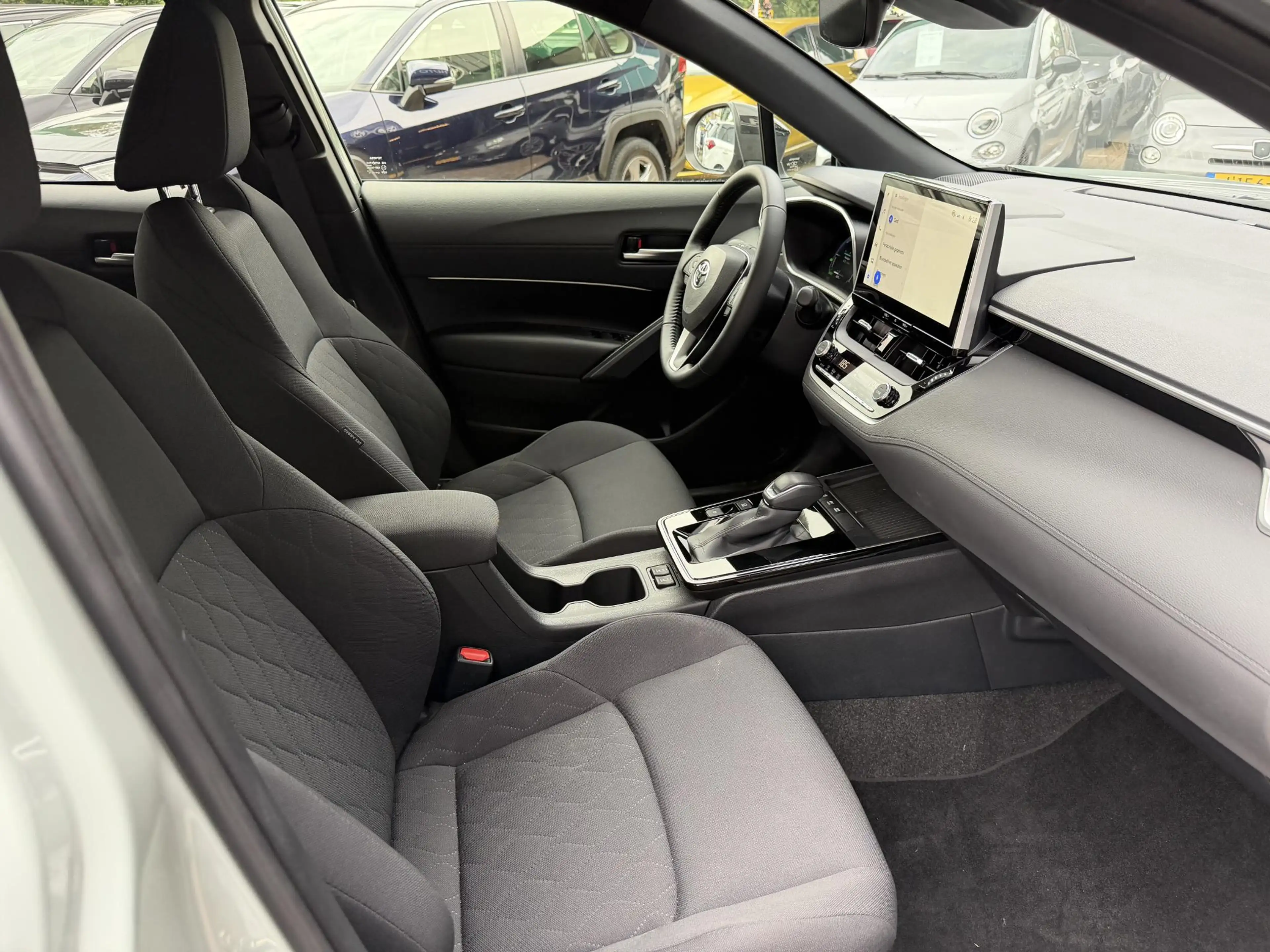 Toyota Corolla Cross Hybrid 140 Dynamic DODEHOEK DETECTIE | LANE ASSIST — photo 10