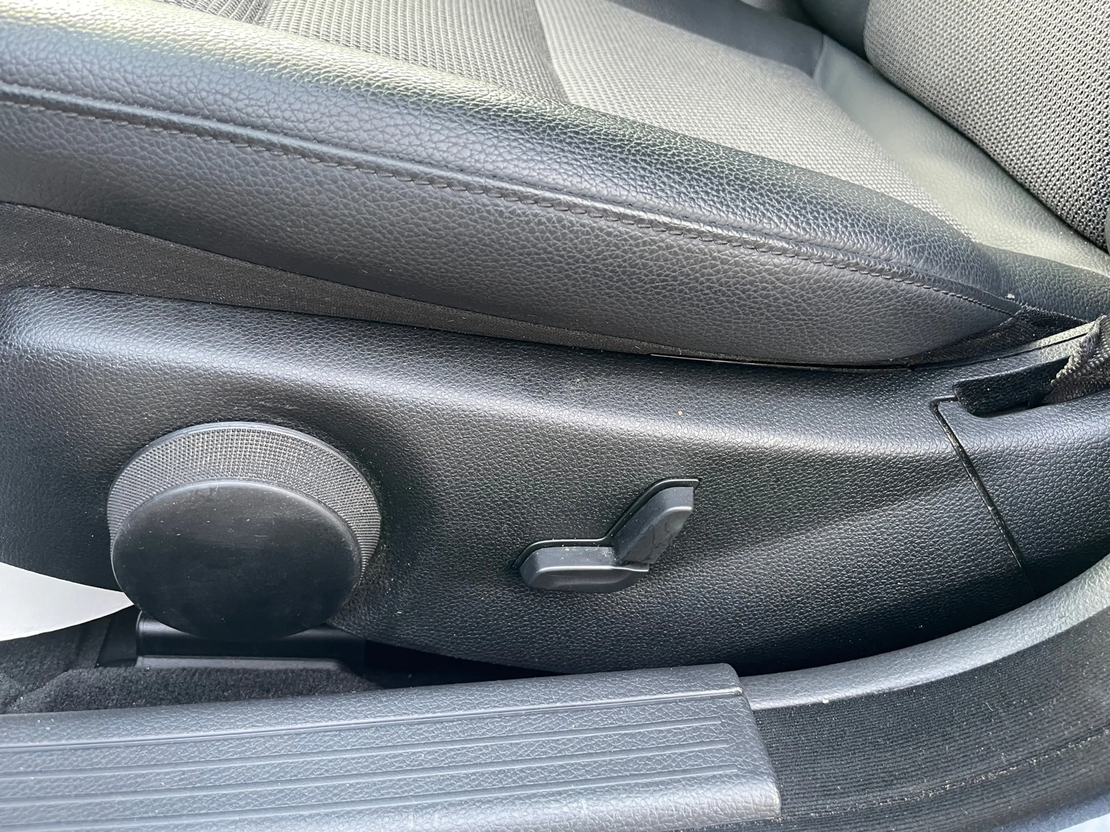 Mercedes-Benz C 180 Estate CGI BlueEFFICIENCY Business Edition Avantga — photo 15