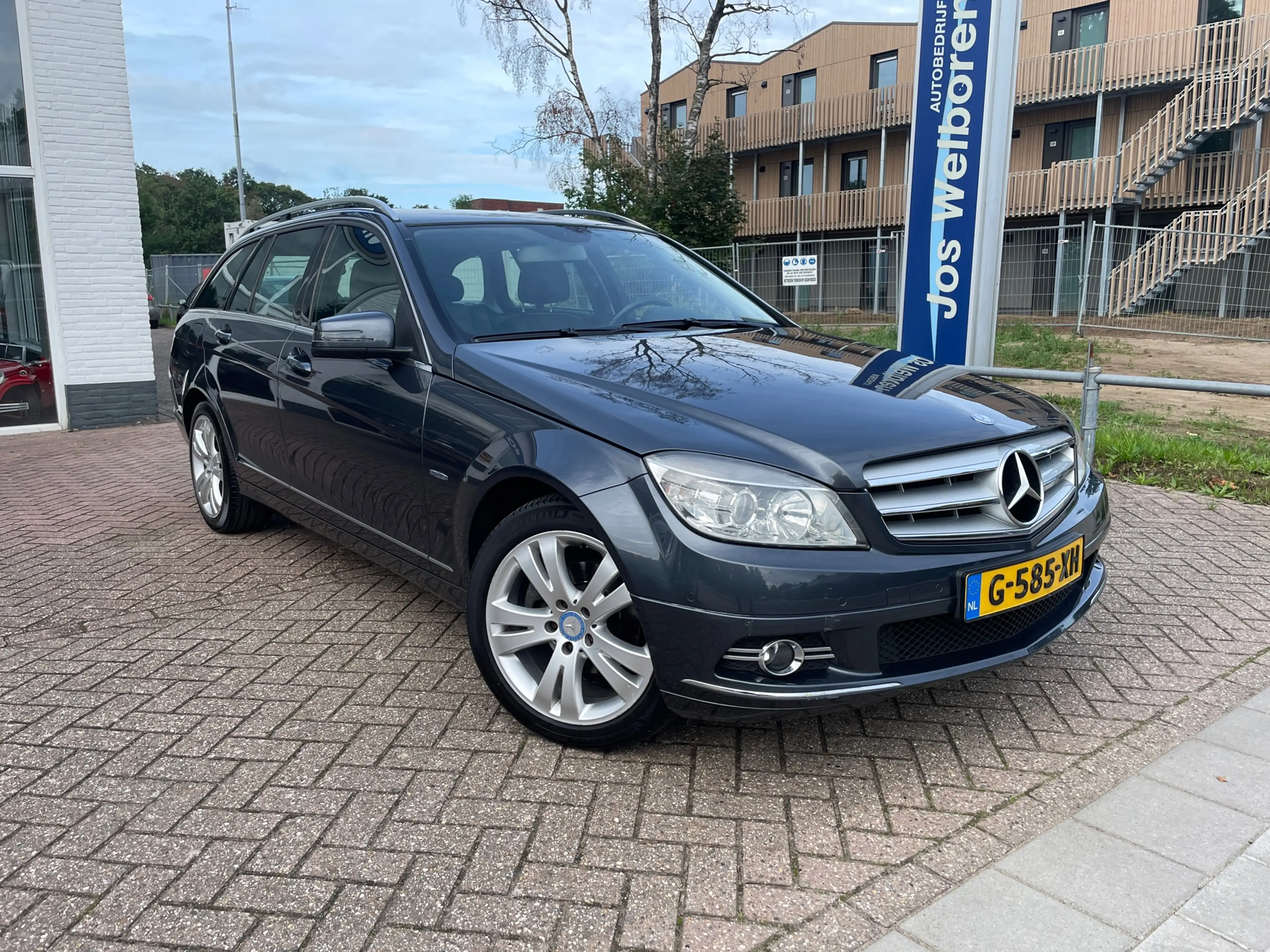Mercedes-Benz C 180 Estate CGI BlueEFFICIENCY Business Edition Avantga — photo 2