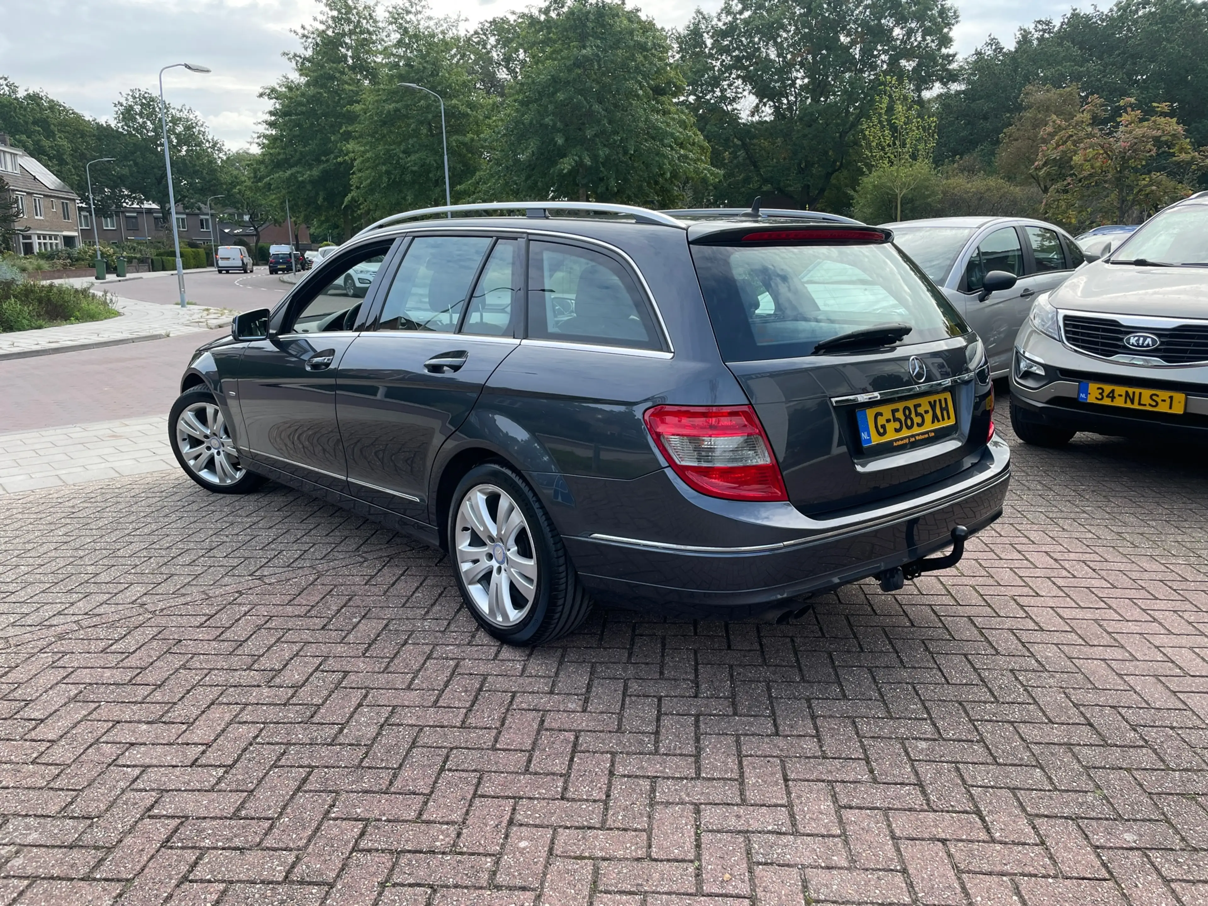 Mercedes-Benz C 180 Estate CGI BlueEFFICIENCY Business Edition Avantga — photo 4