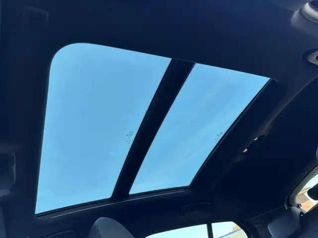 BMW I view 15