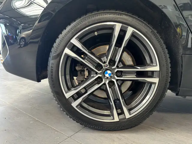 BMW I view 3