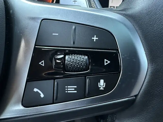 BMW I view 13