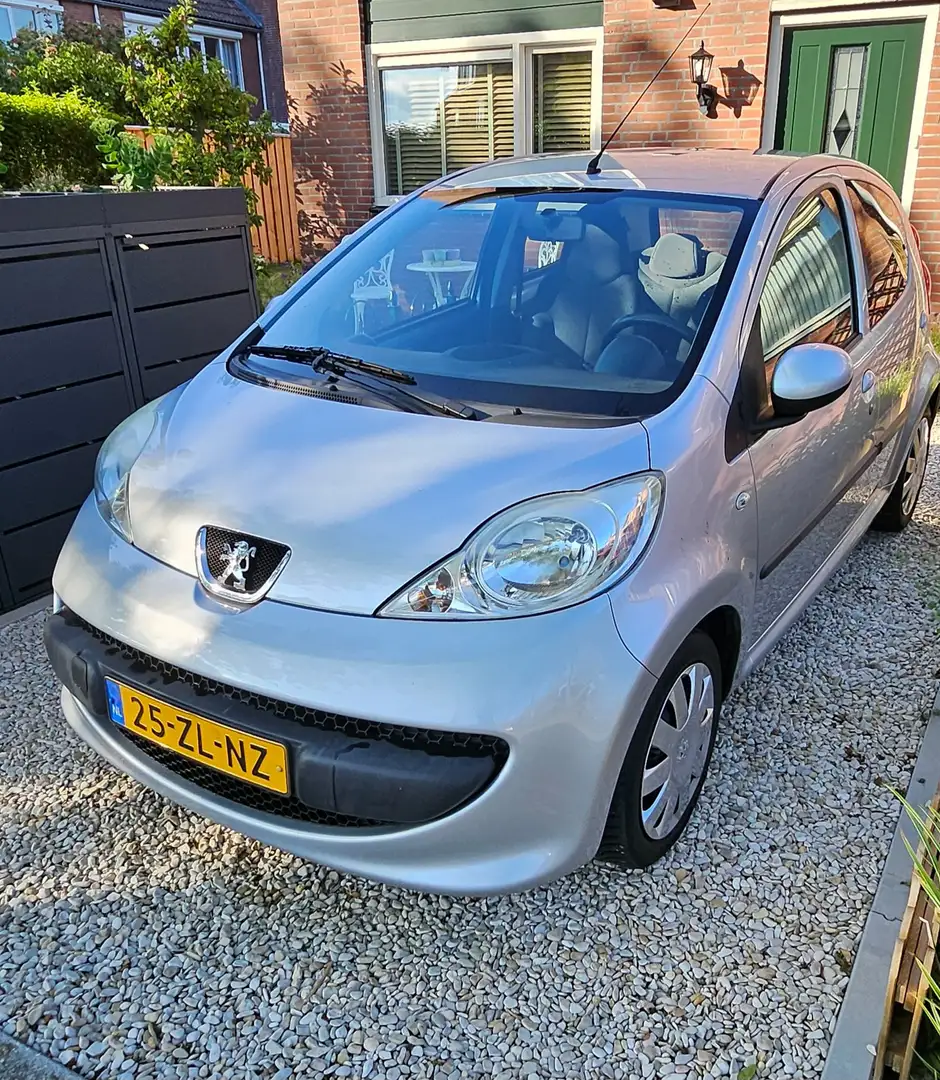 Peugeot 107 107 1.0-12V XS Zilver - 1