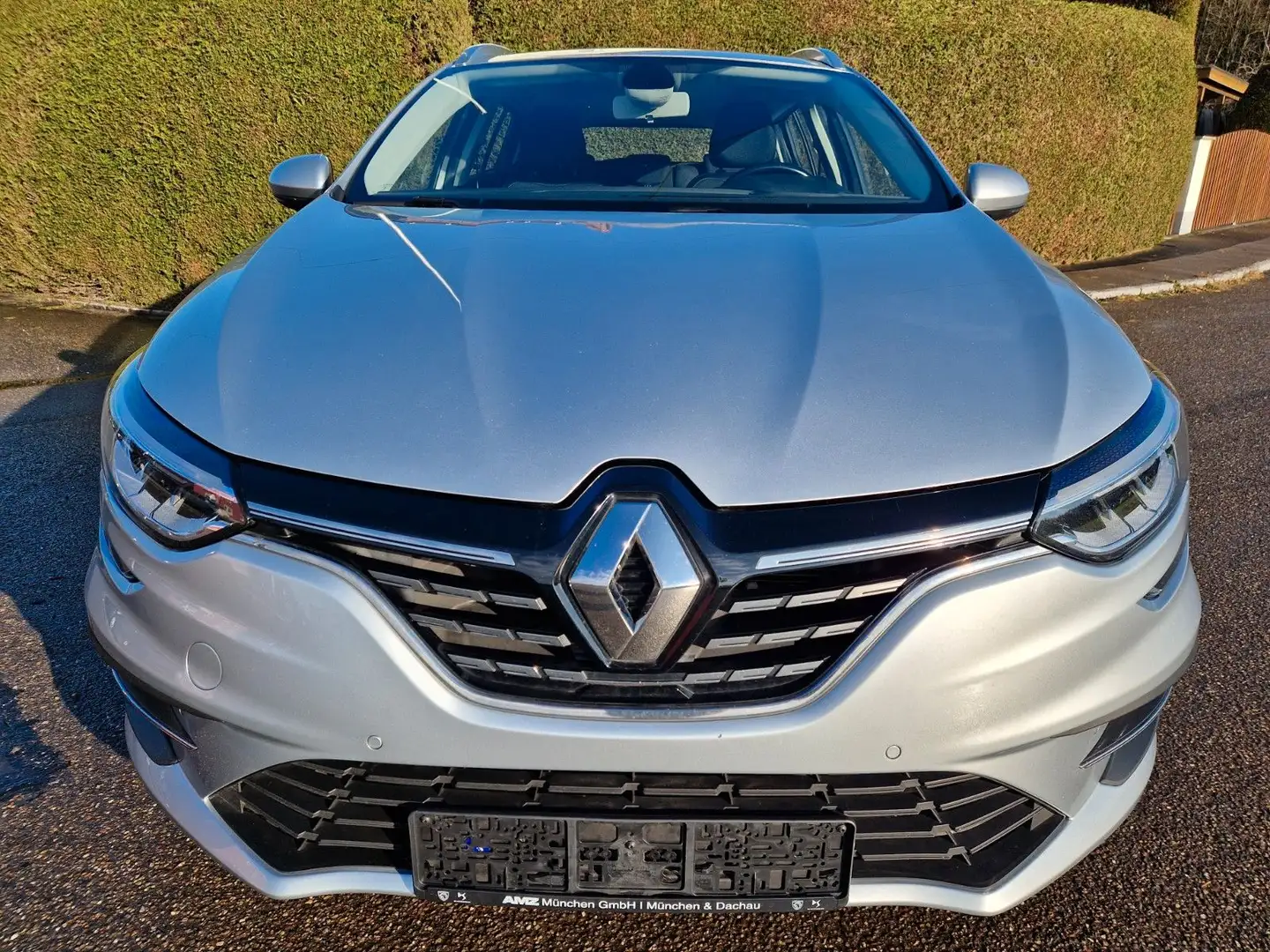 Renault Megane IV Grandtour Business Edition Grau - 2
