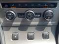 Volkswagen Golf 1.6 TDI DSG Behindertenumbau Leder Pano ACC Weiß - thumbnail 18
