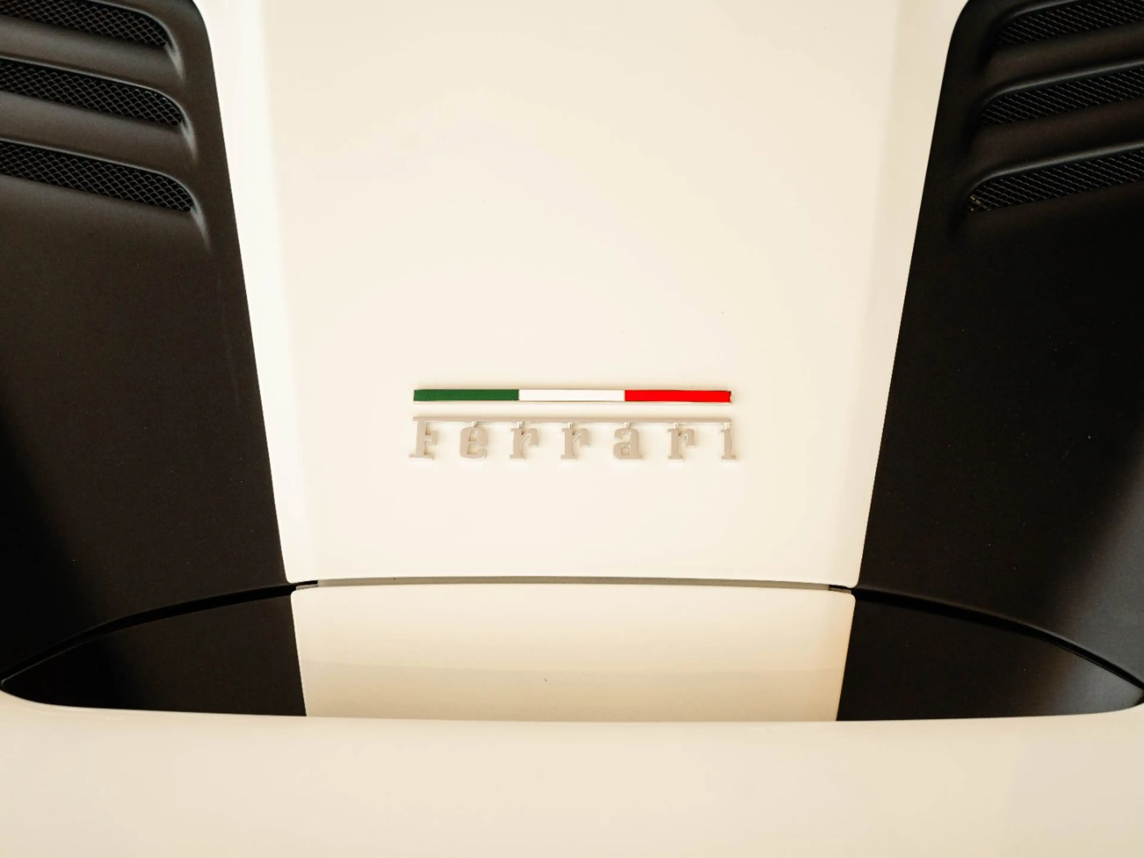 Ferrari F8 Spider Lift*JBL*Tricolore*Racing-Seats — photo 13