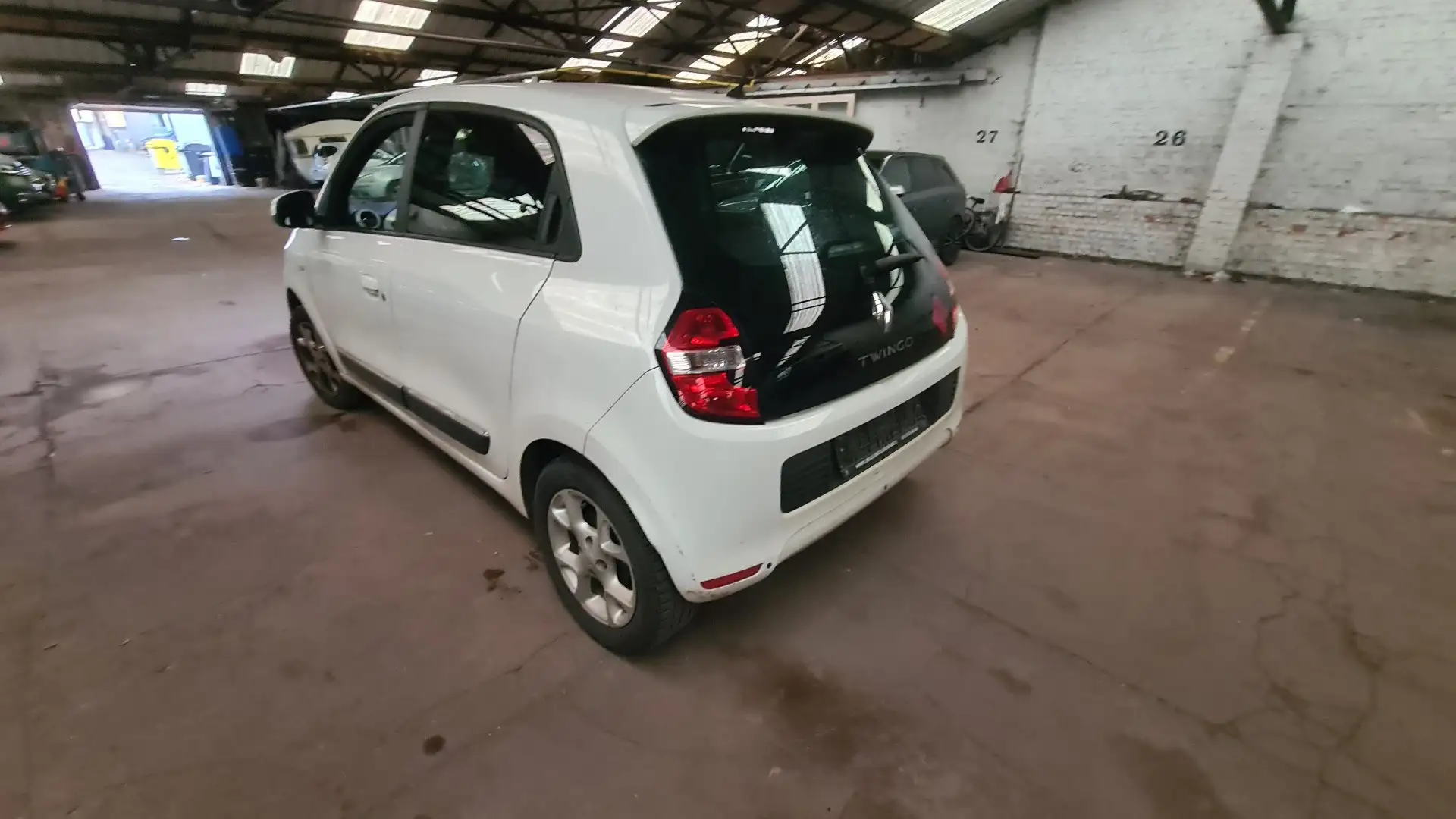 Renault Twingo 5 PORTES AIRCO GPS JANTES CAMERA DE RECUL !!! Blanc - 2