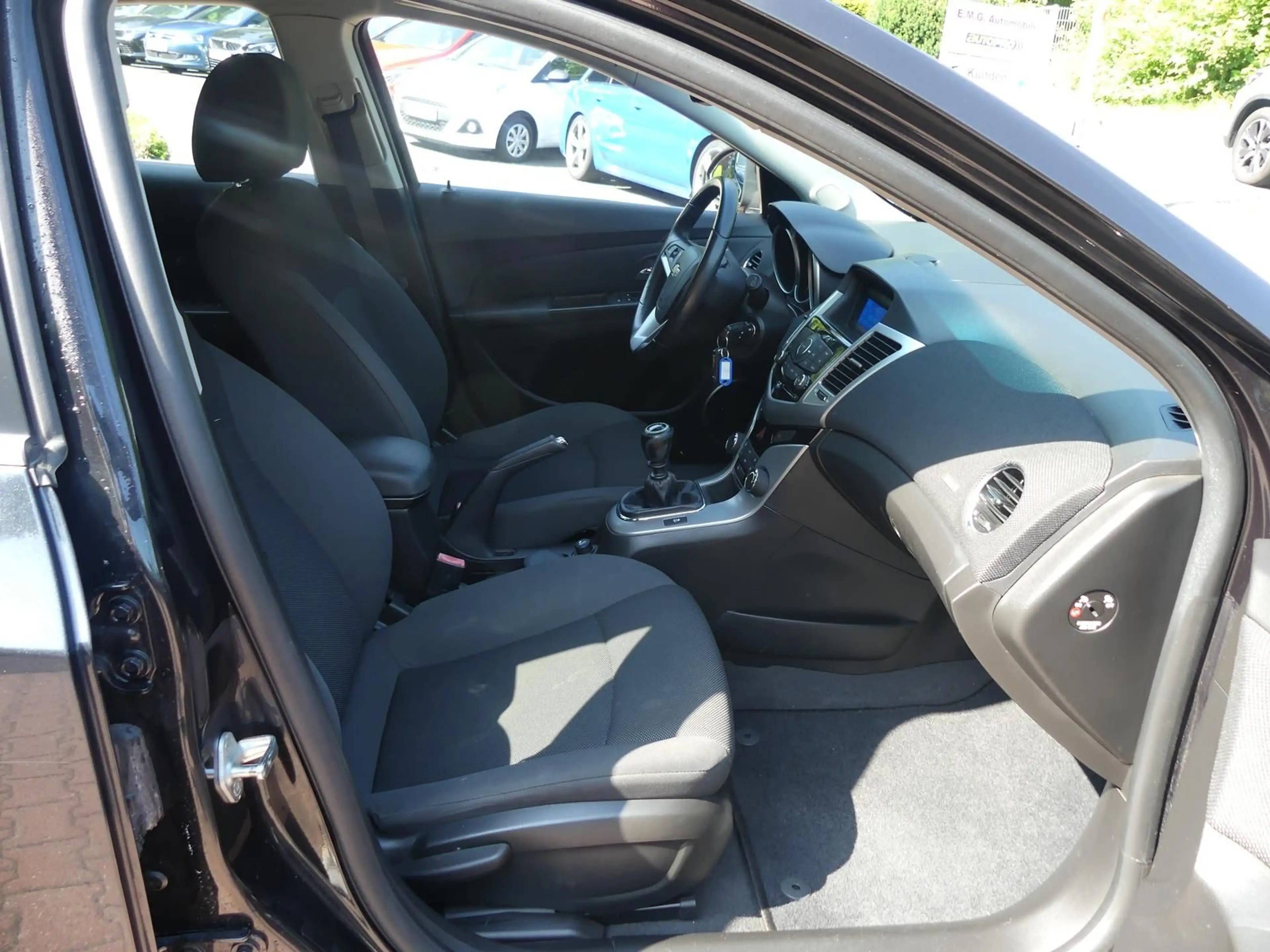 Chevrolet Cruze 1.6*LT*Klimaauto*PDC — photo 13