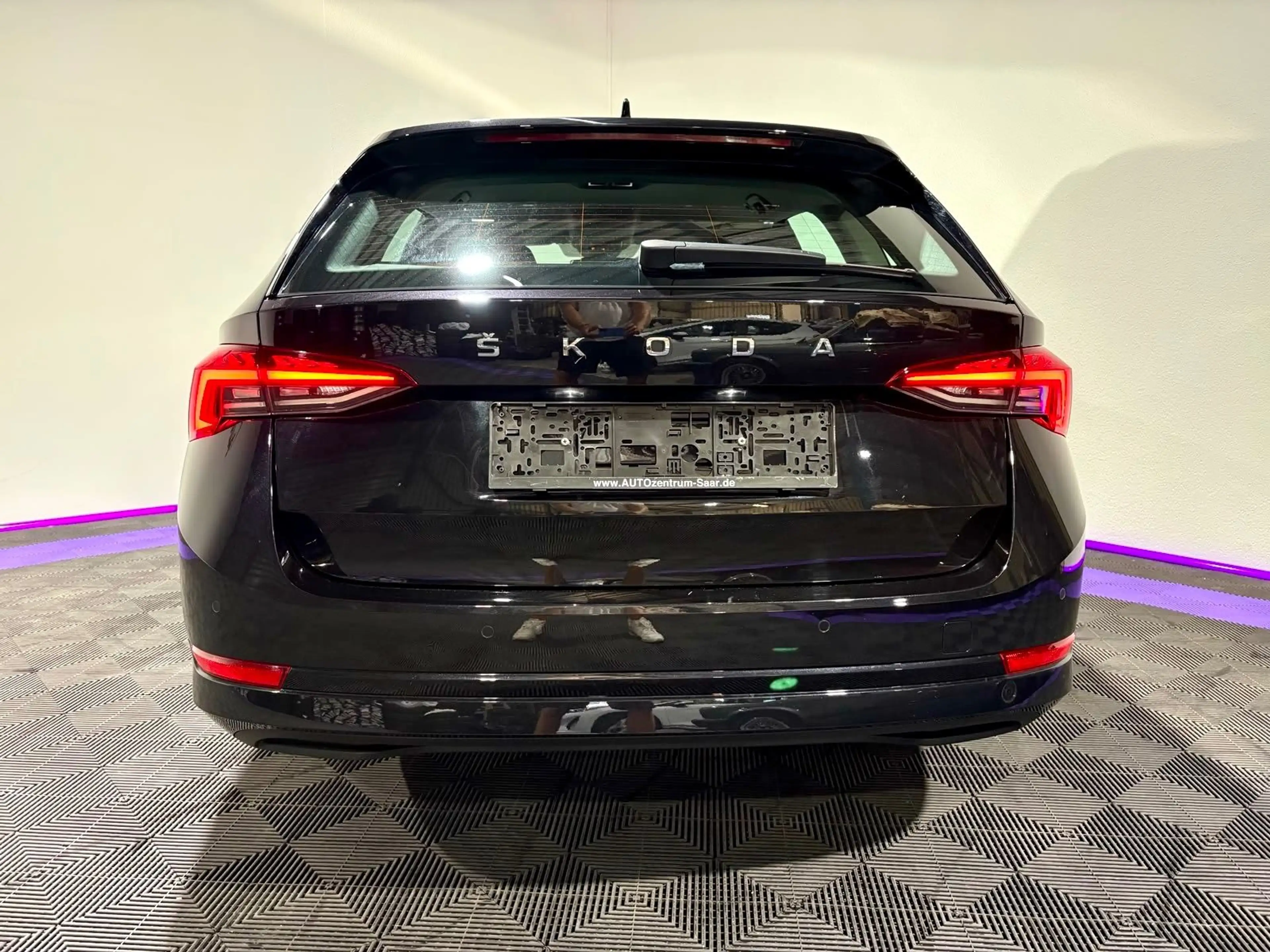 Skoda Octavia Combi DSG LED Navi AHK — photo 7
