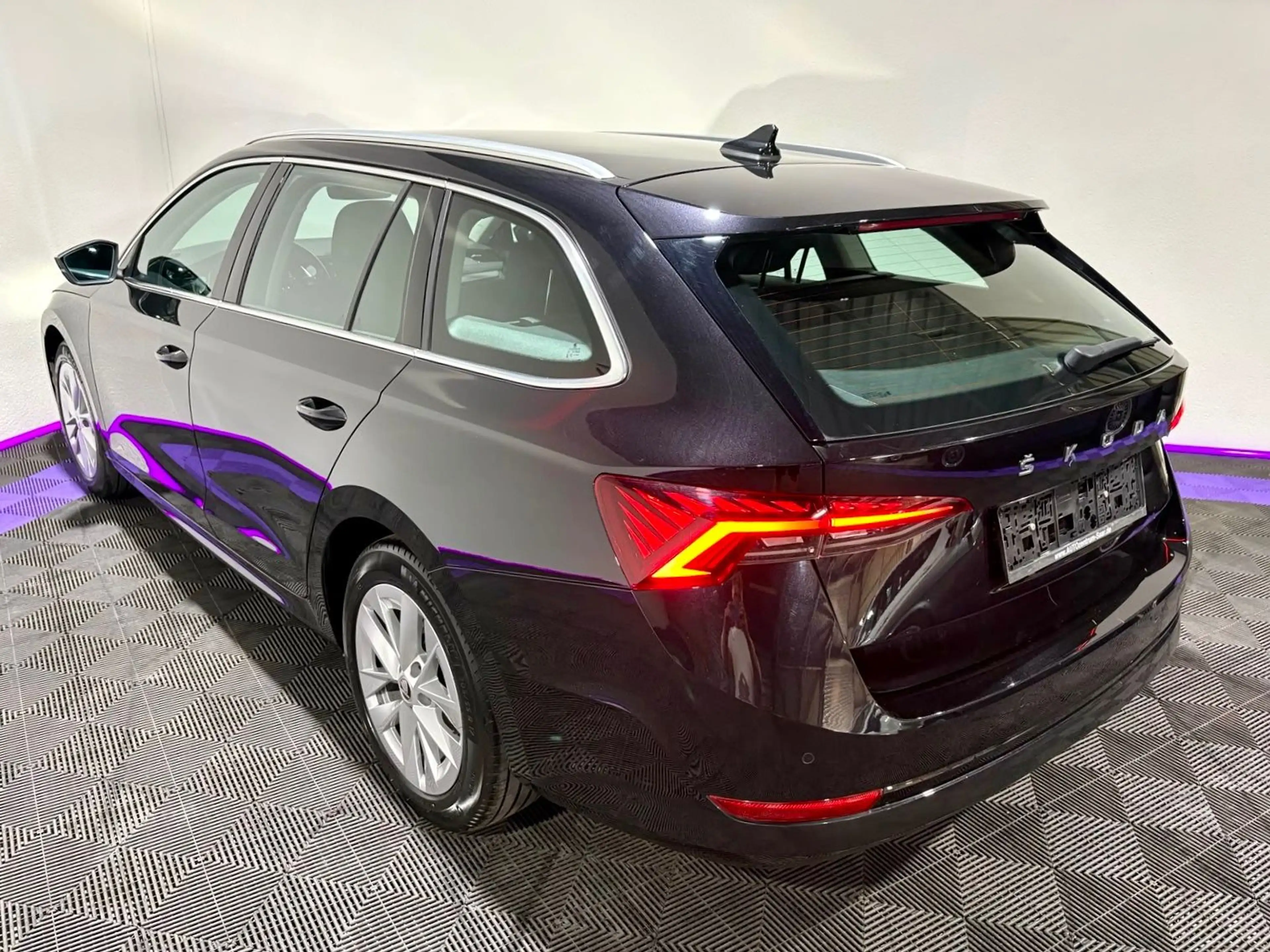 Skoda Octavia Combi DSG LED Navi AHK — photo 5