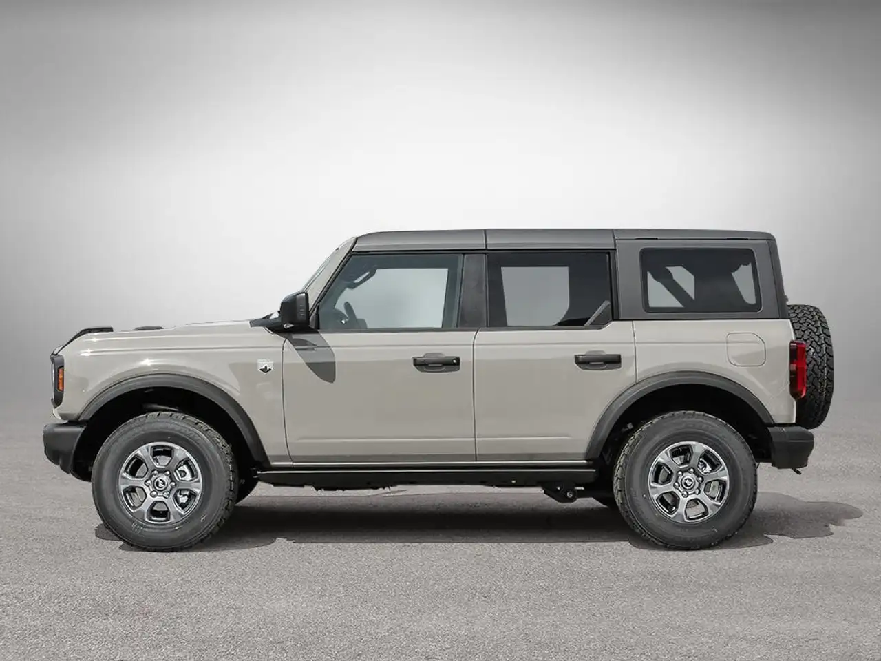 Ford Bronco снимка Ford Bronco