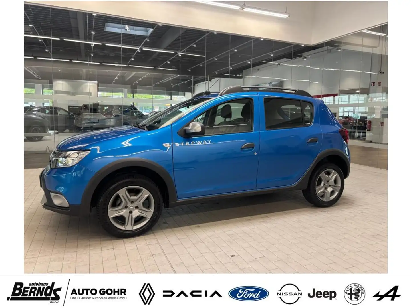 Dacia Sandero Stepway TCe 90 Prestige KLIMA NAVI EPH Bleu - 1