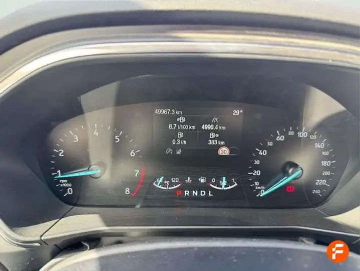 Ford Focus 2023, foto 13