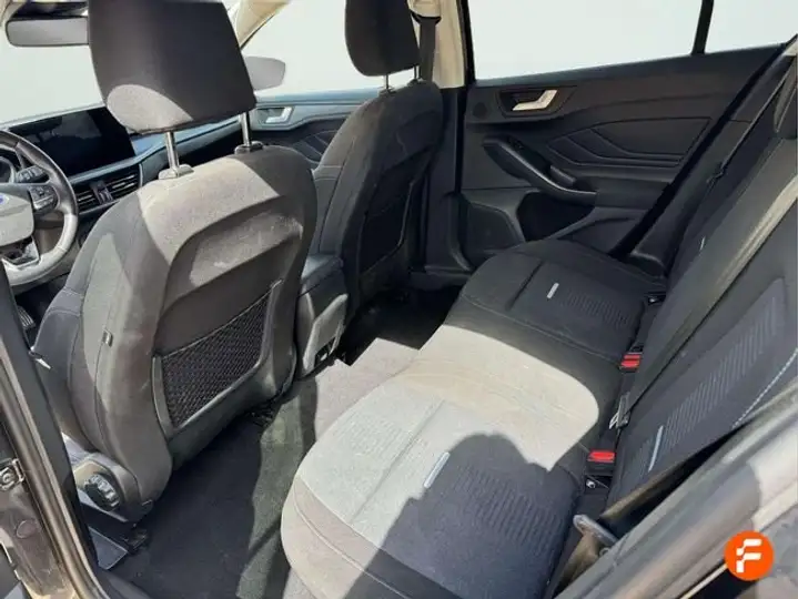 Ford Focus 2023, foto 22