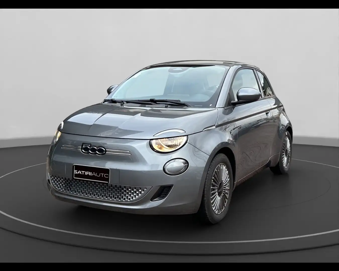 Fiat 500 Nuova 500 Hatchback My23 La Nuova 500 - 190 Berlin Gris - 1
