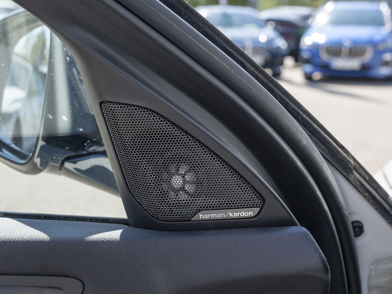 BMW 118 i M-Sport 19Z Shadow H/K M-Sitz HUD GESTIK LCPro — photo 15