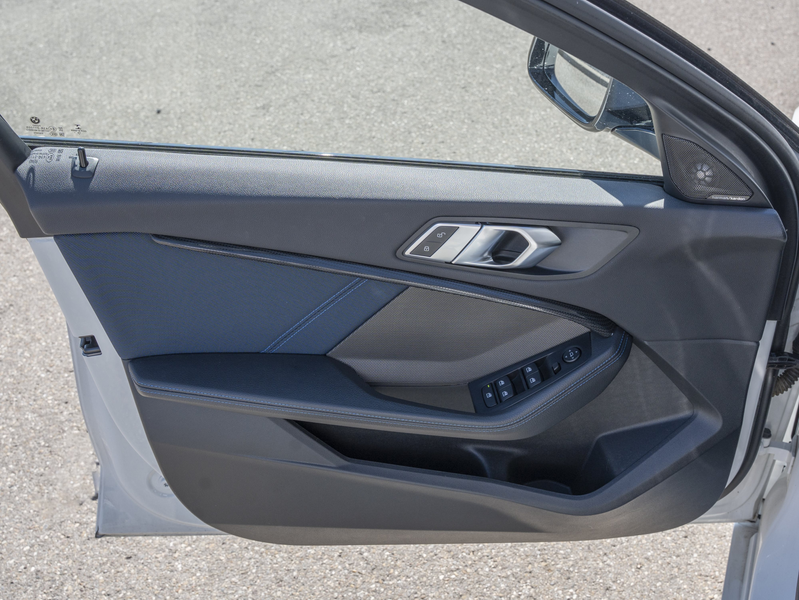 BMW 118 i M-Sport 19Z Shadow H/K M-Sitz HUD GESTIK LCPro — photo 14
