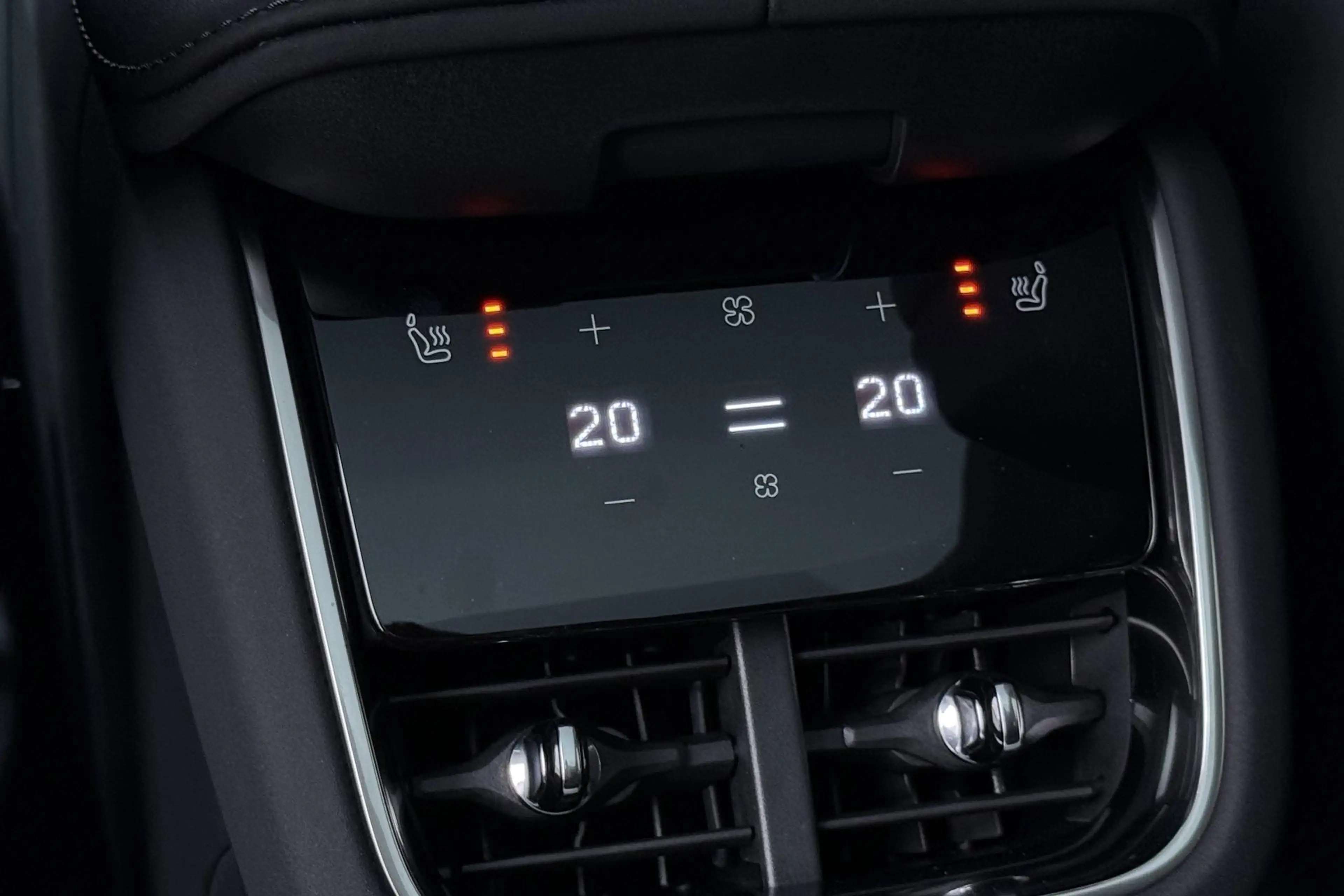Volvo ES90 Single Motor Extended Range Plus 92 kWh | FACELIFT — photo 42