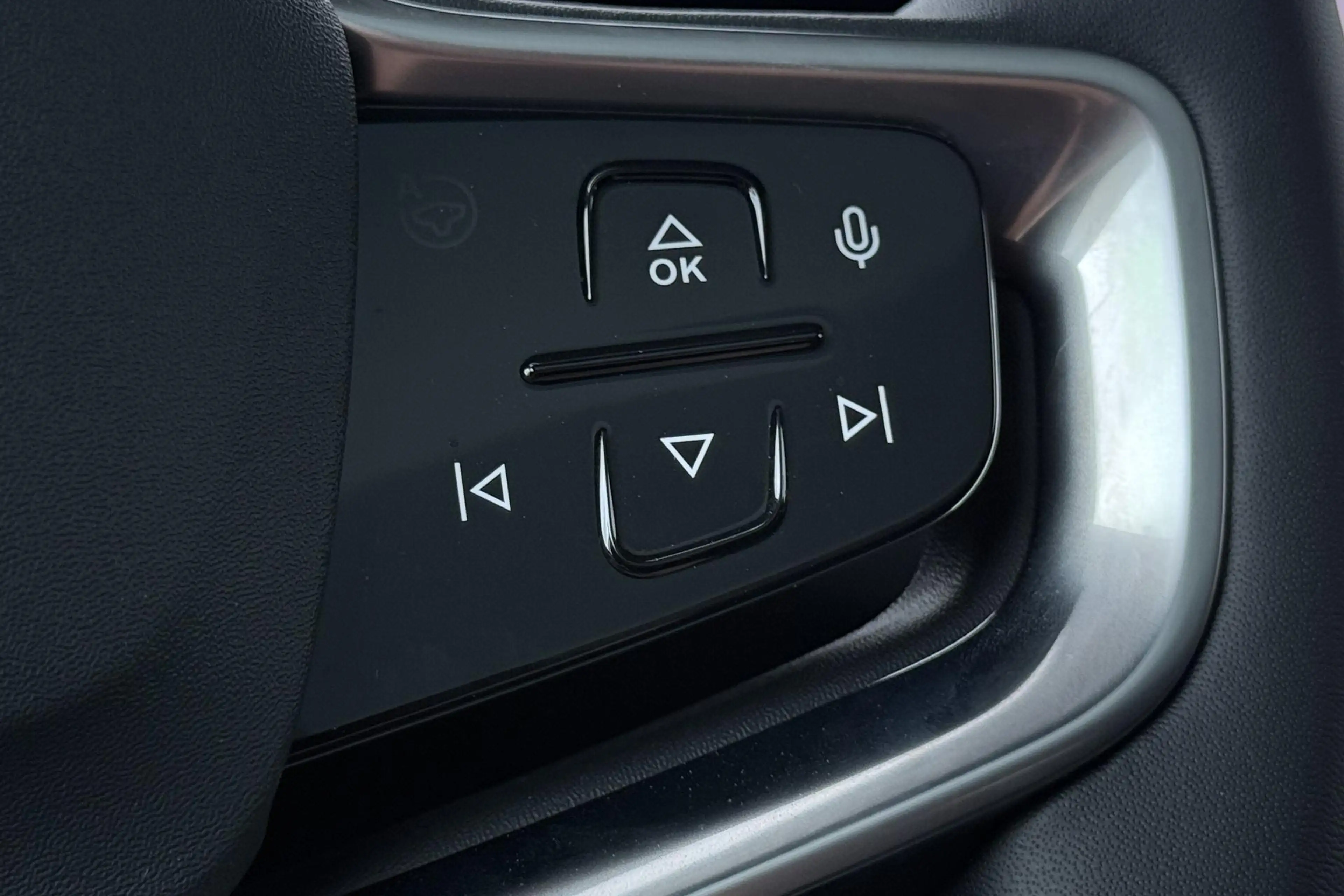 Volvo ES90 Single Motor Extended Range Plus 92 kWh | FACELIFT — photo 35