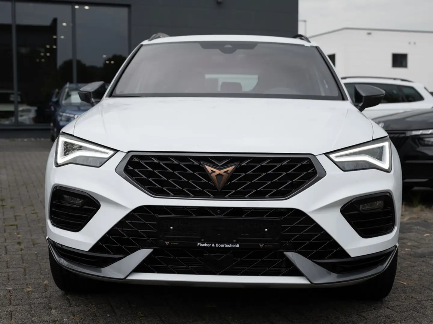 CUPRA Ateca 2.0 TSI VZ 4Drive NAV PANO AHK 360° BEA - 2