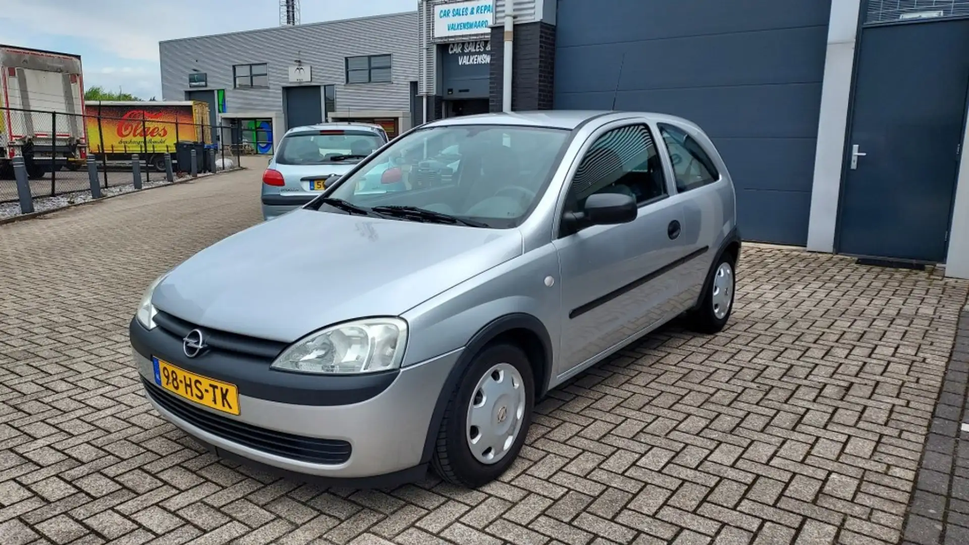 Opel Corsa 1.0i 12V met 21.577 km NAP!!! en Nieuwe APK  Uniek Grijs - 1
