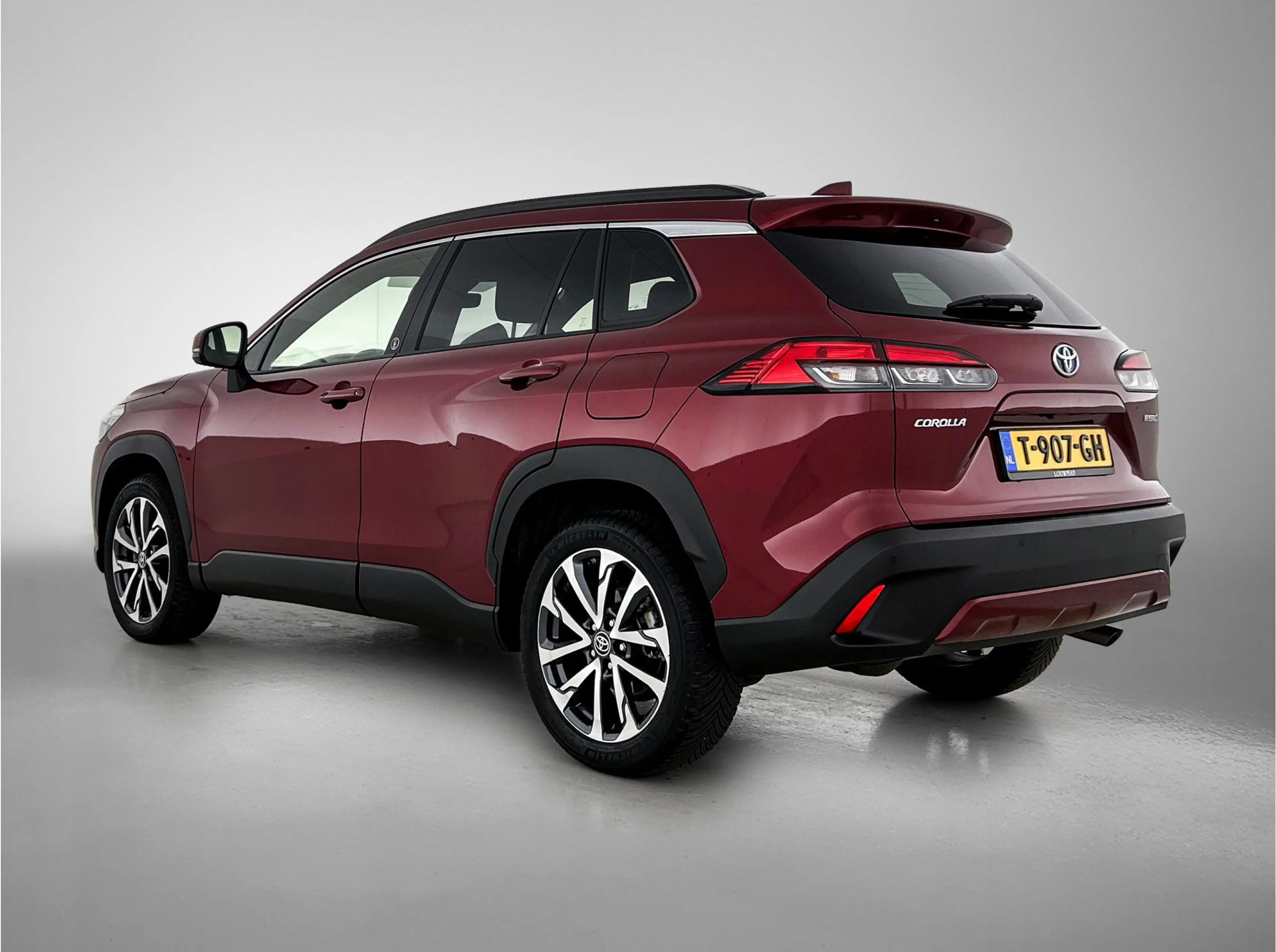 Toyota Corolla Cross 2.0 High Power Hybrid First Edition | Stoel en stu — photo 14