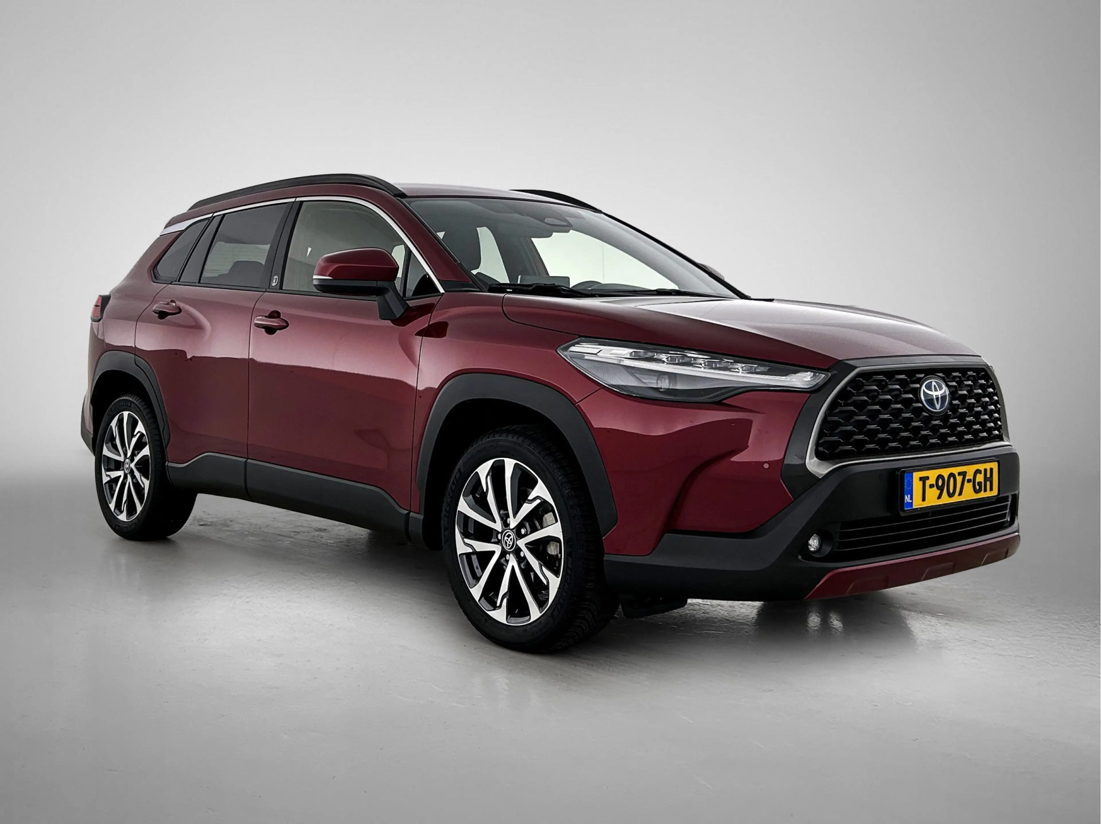 Toyota Corolla Cross 2.0 High Power Hybrid First Edition | Stoel en stu — photo 13
