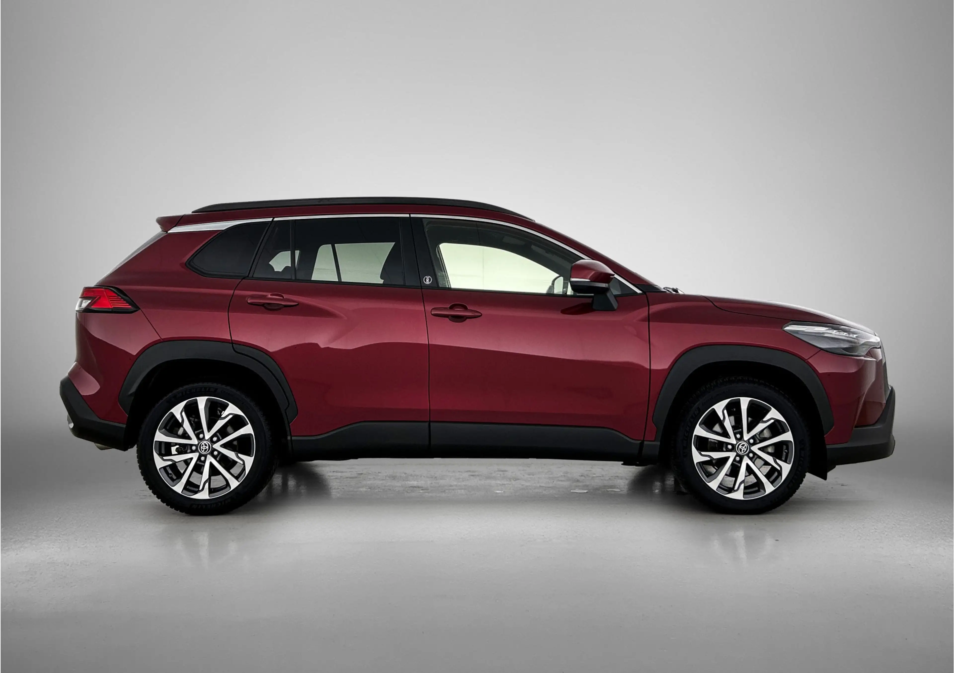 Toyota Corolla Cross 2.0 High Power Hybrid First Edition | Stoel en stu — photo 12
