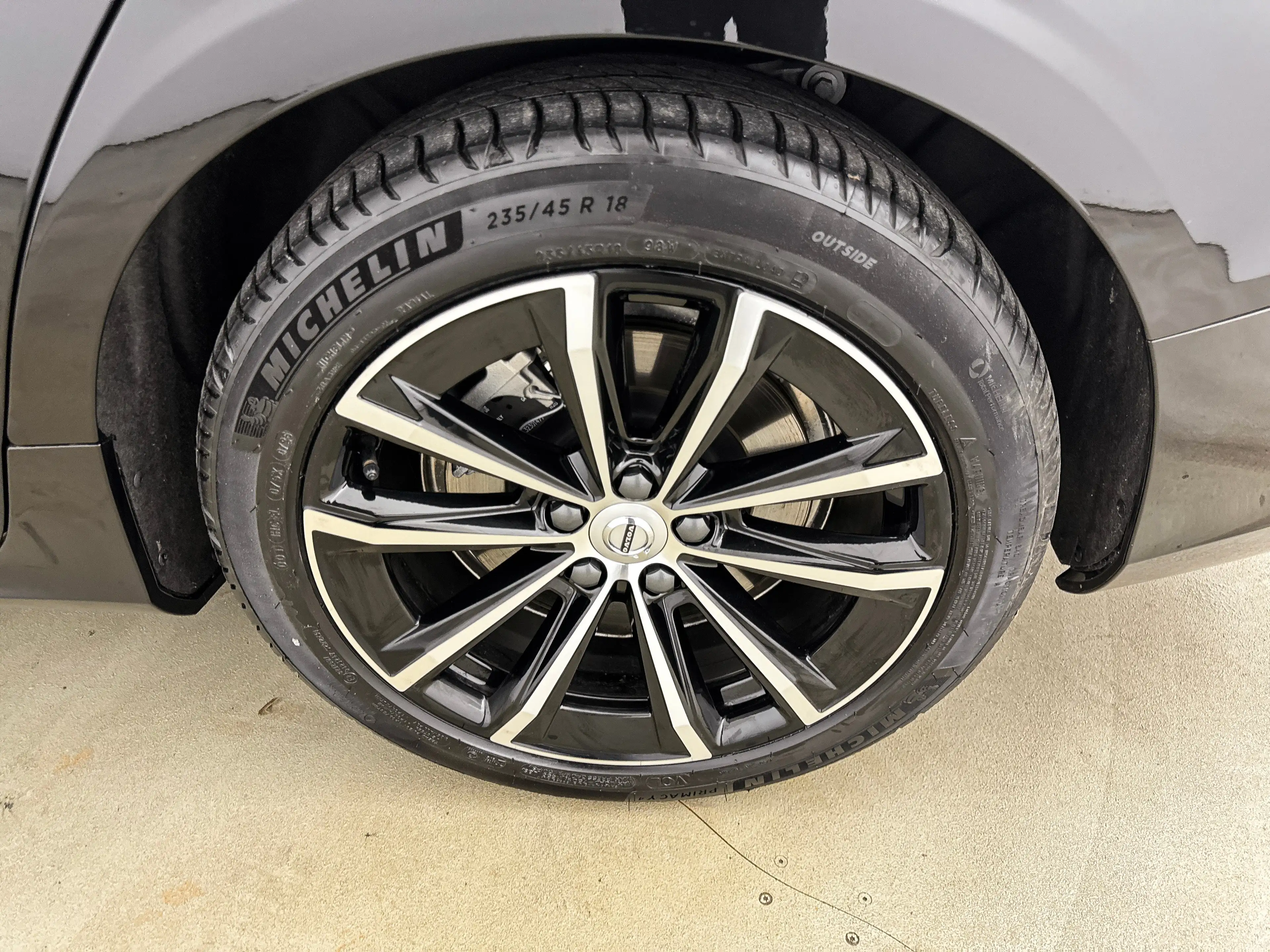 Volvo V60 T8 Recharge Plus Dark | 18" | Panoramadak | Head-U — photo 32