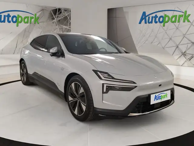 Polestar 4 Polestar 4 Long Range Single Ansicht 3